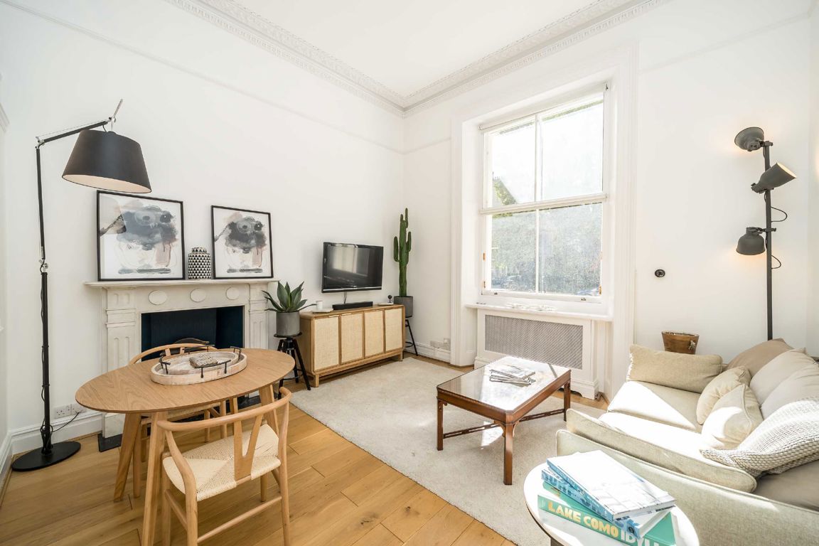 Ground Floor Flat, 71, Warwick Square, London photo 4