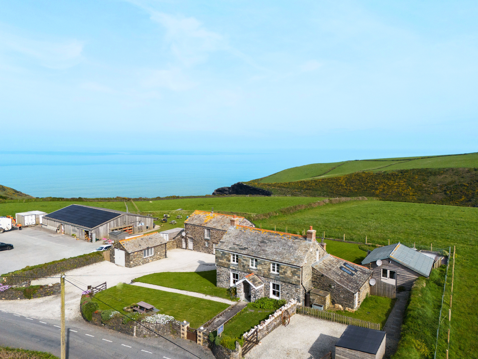 8 bedroom barn conversion for sale 0