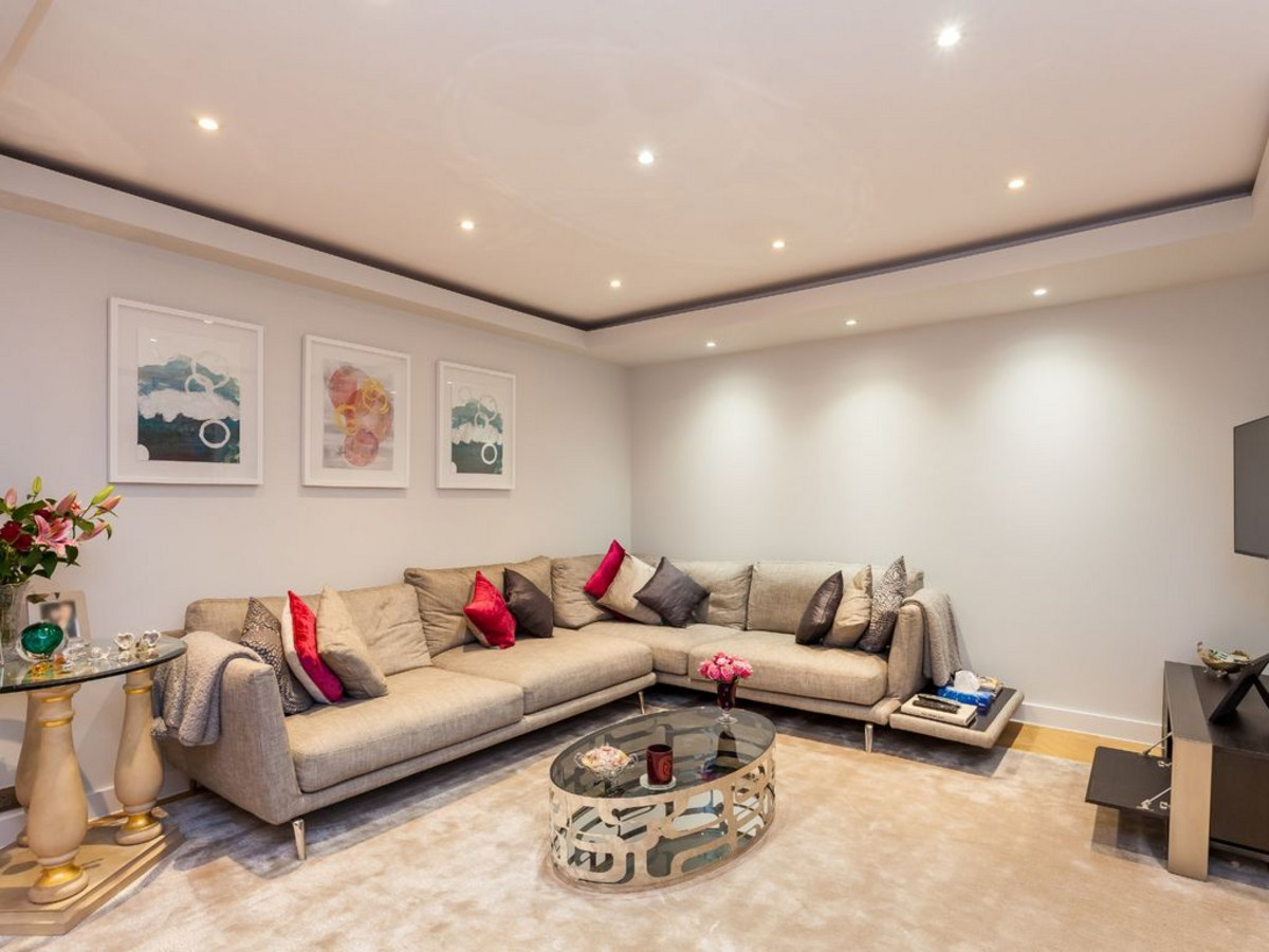 Photos of Ashley Lane, London NW4 67261527 PrimeLocation