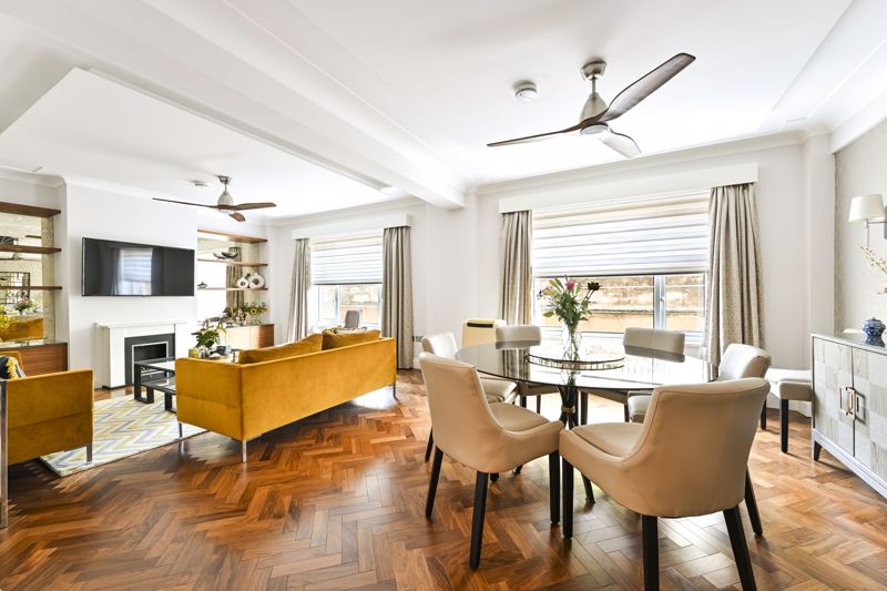 4 bedroom flat for sale 0