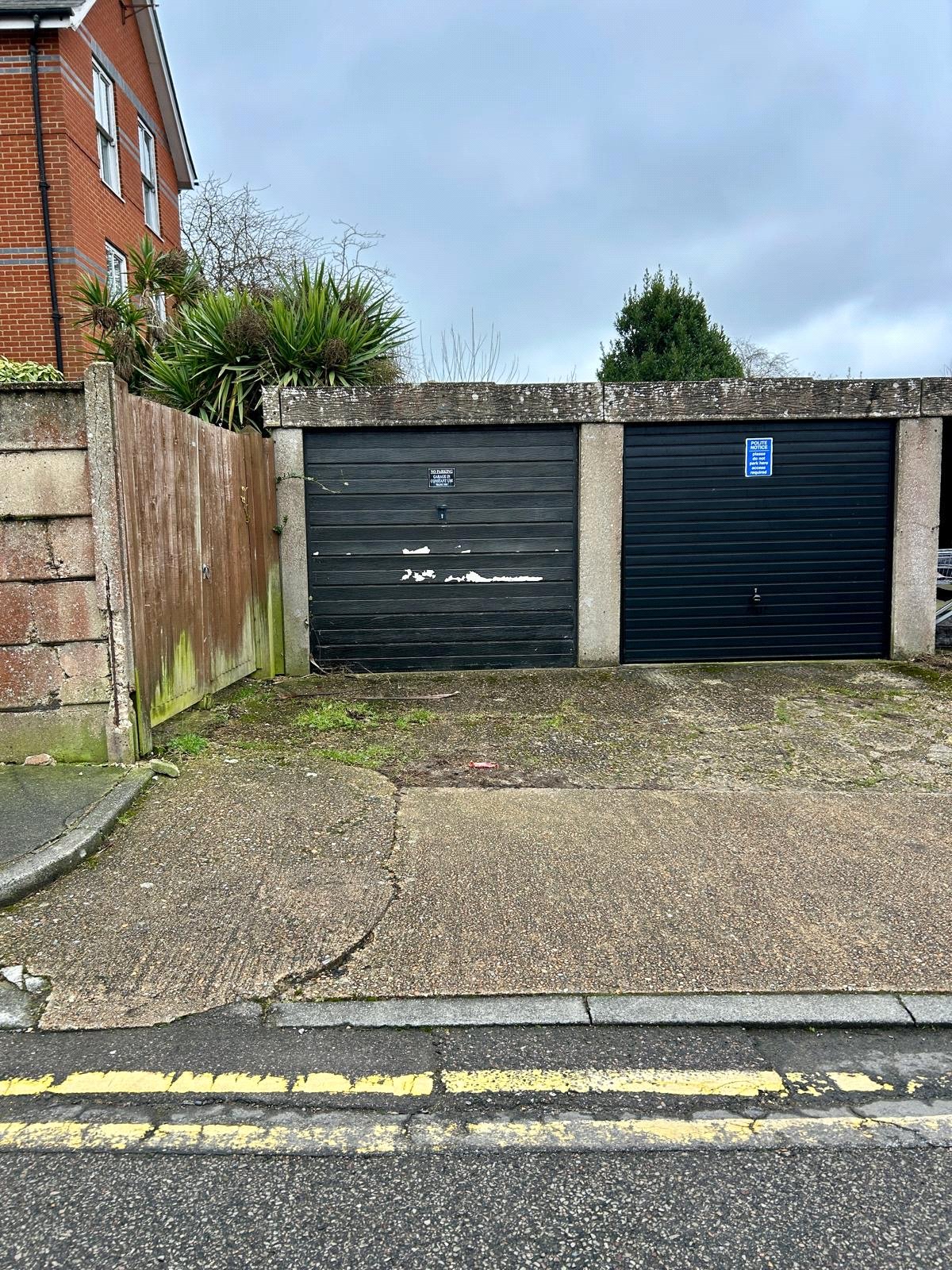 Garage,, Norman Road, Kent photo 4