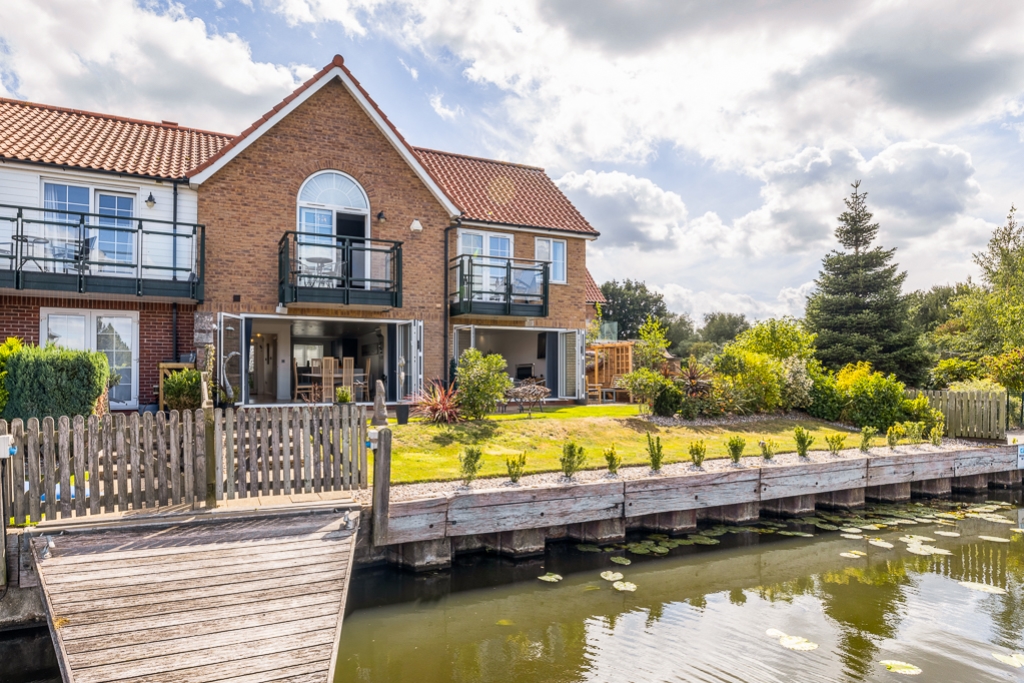3-bed house on 143, Park Lane, Lincoln, £475,000