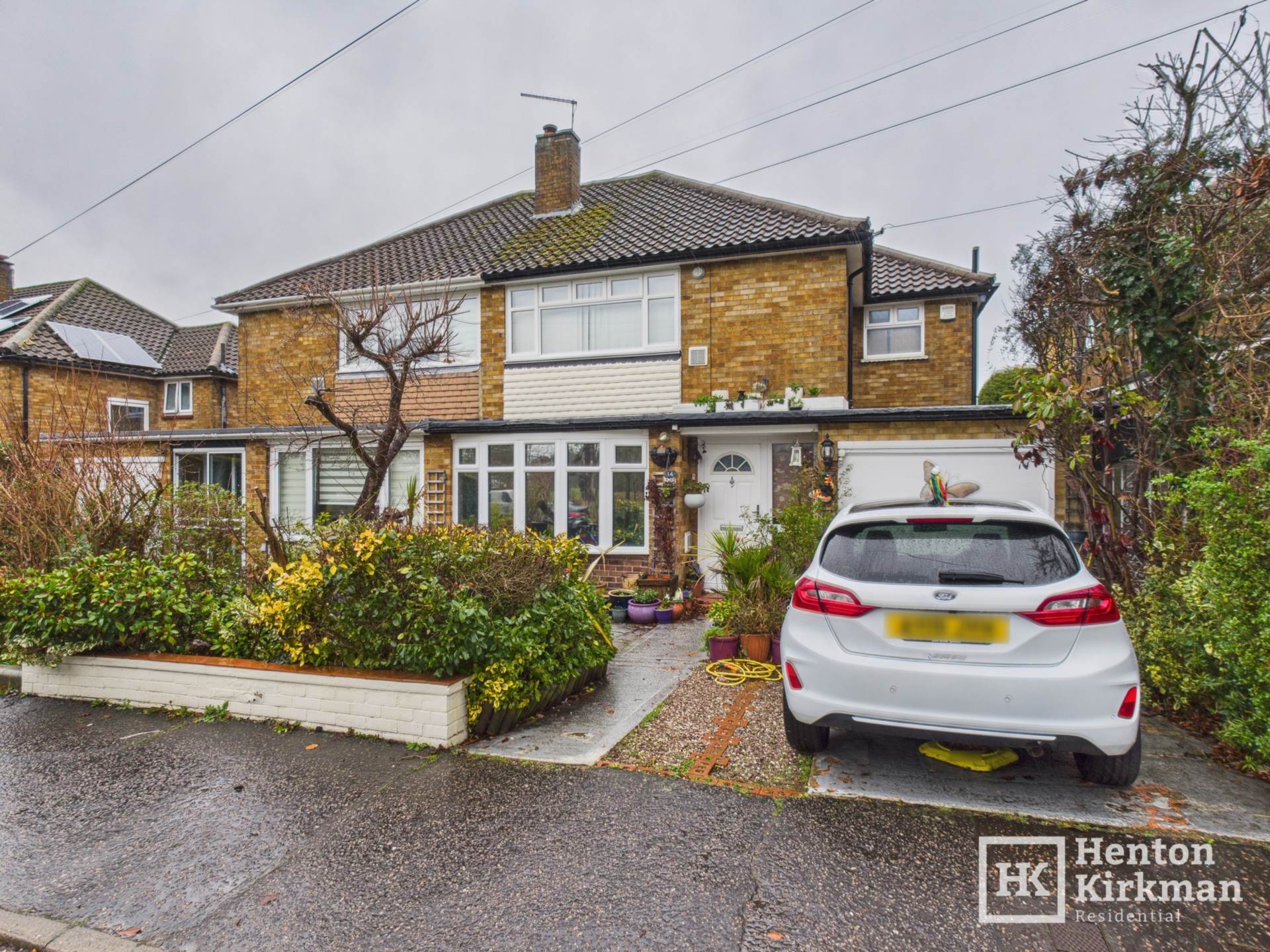 14, Hillary Mount, Billericay photo 4