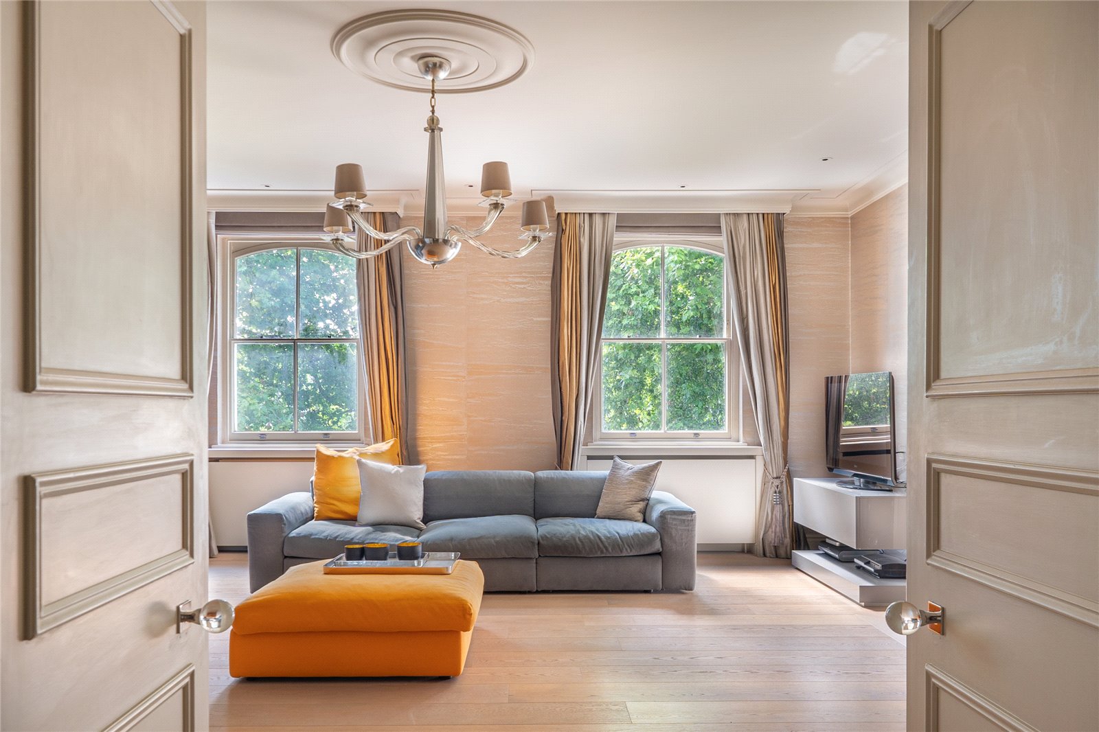 3 bedroom flat for sale 0