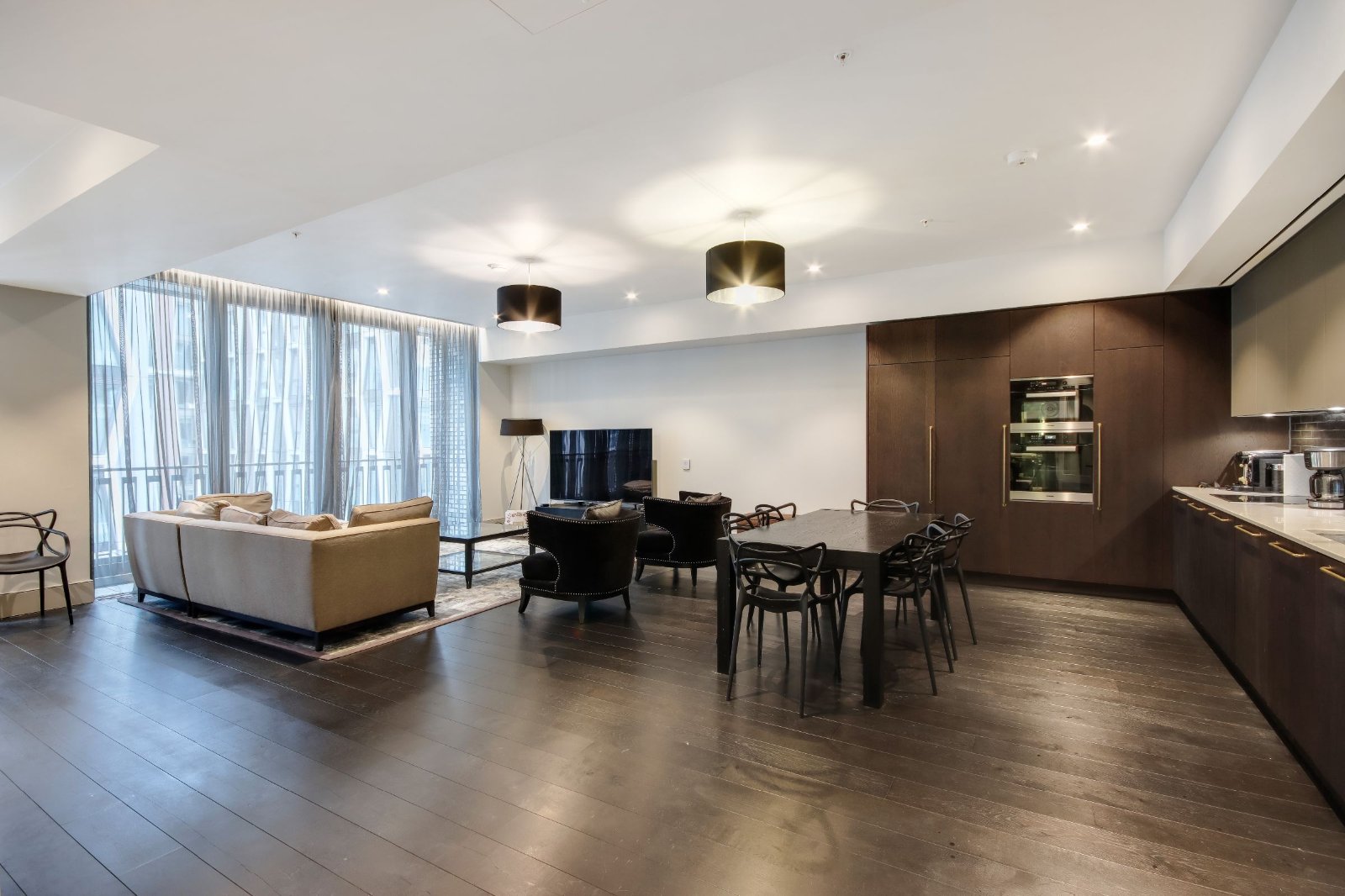 2 bedroom flat for sale 0