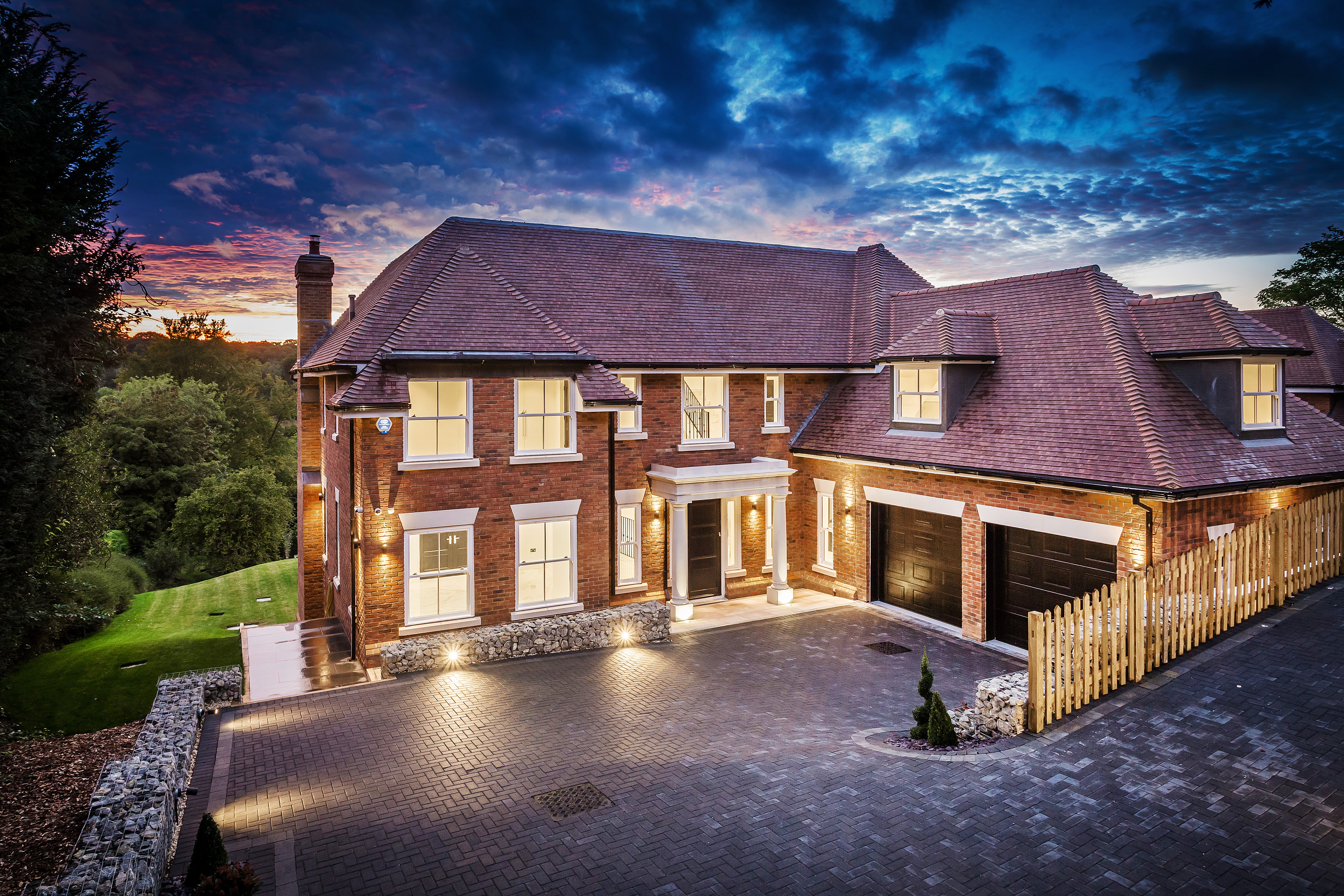 7 bedroom detached house for sale 0