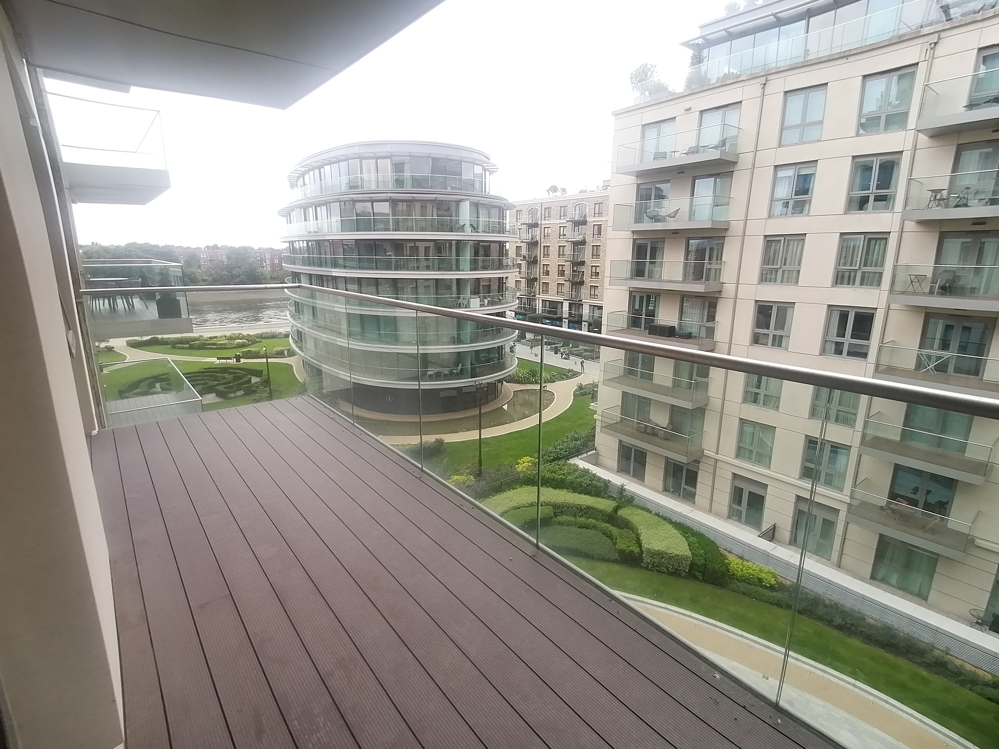 2 bedroom flat for sale 0