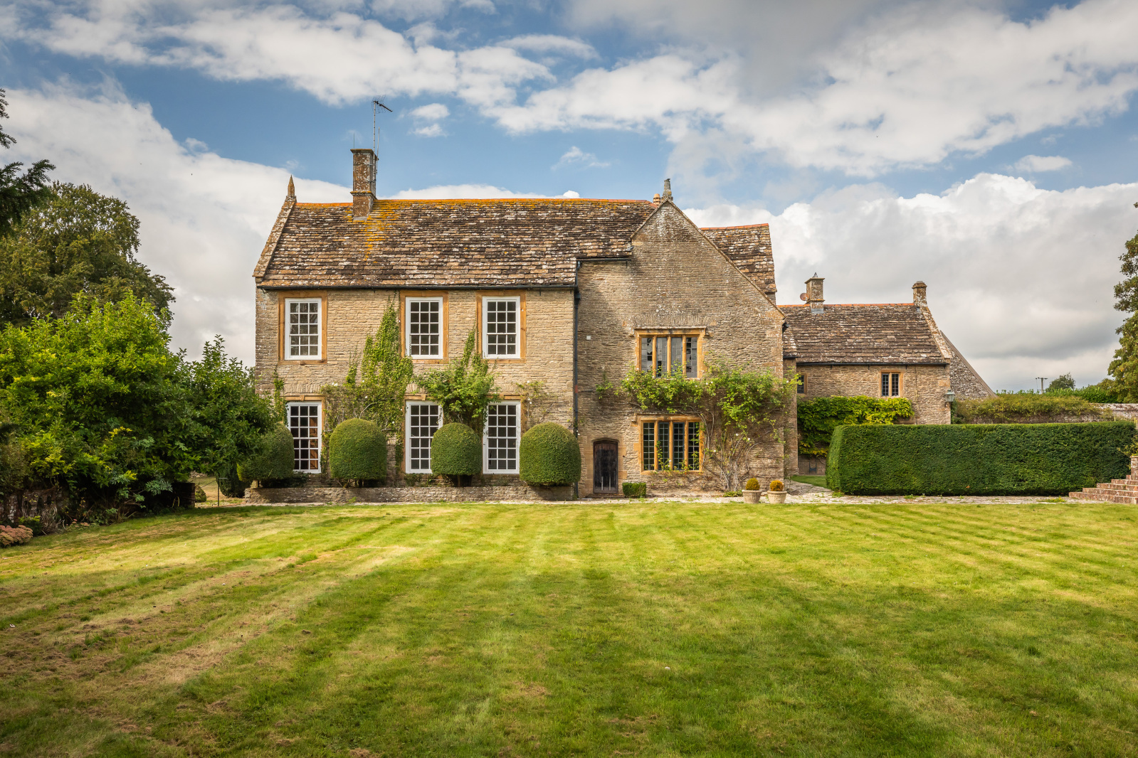 Photos of Longburton, Sherborne, Dorset DT9 - 65642049 | PrimeLocation