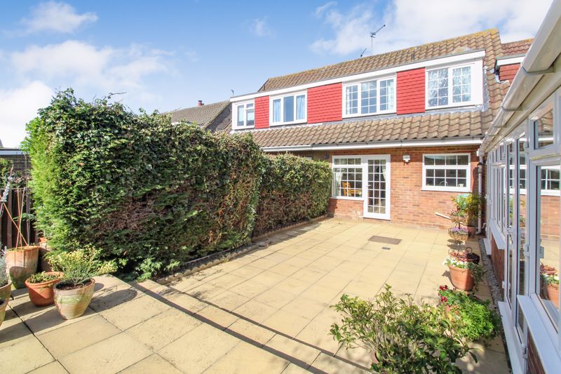 Photos of Cheviot Close, Bedford MK41 64398999 PrimeLocation