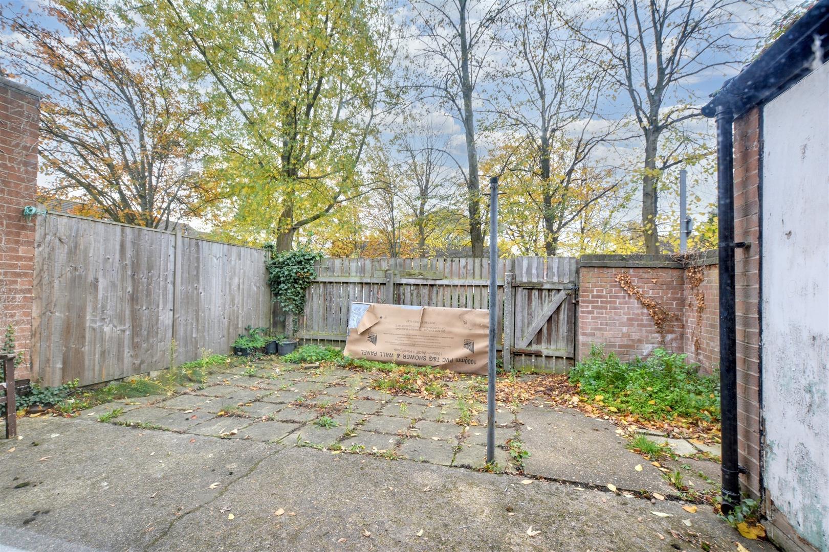 1, Marsant Close, Nottingham photo 4