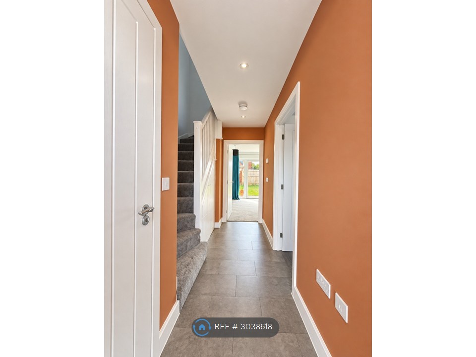 Forge Road, Blunsdon, Swindon photo 4