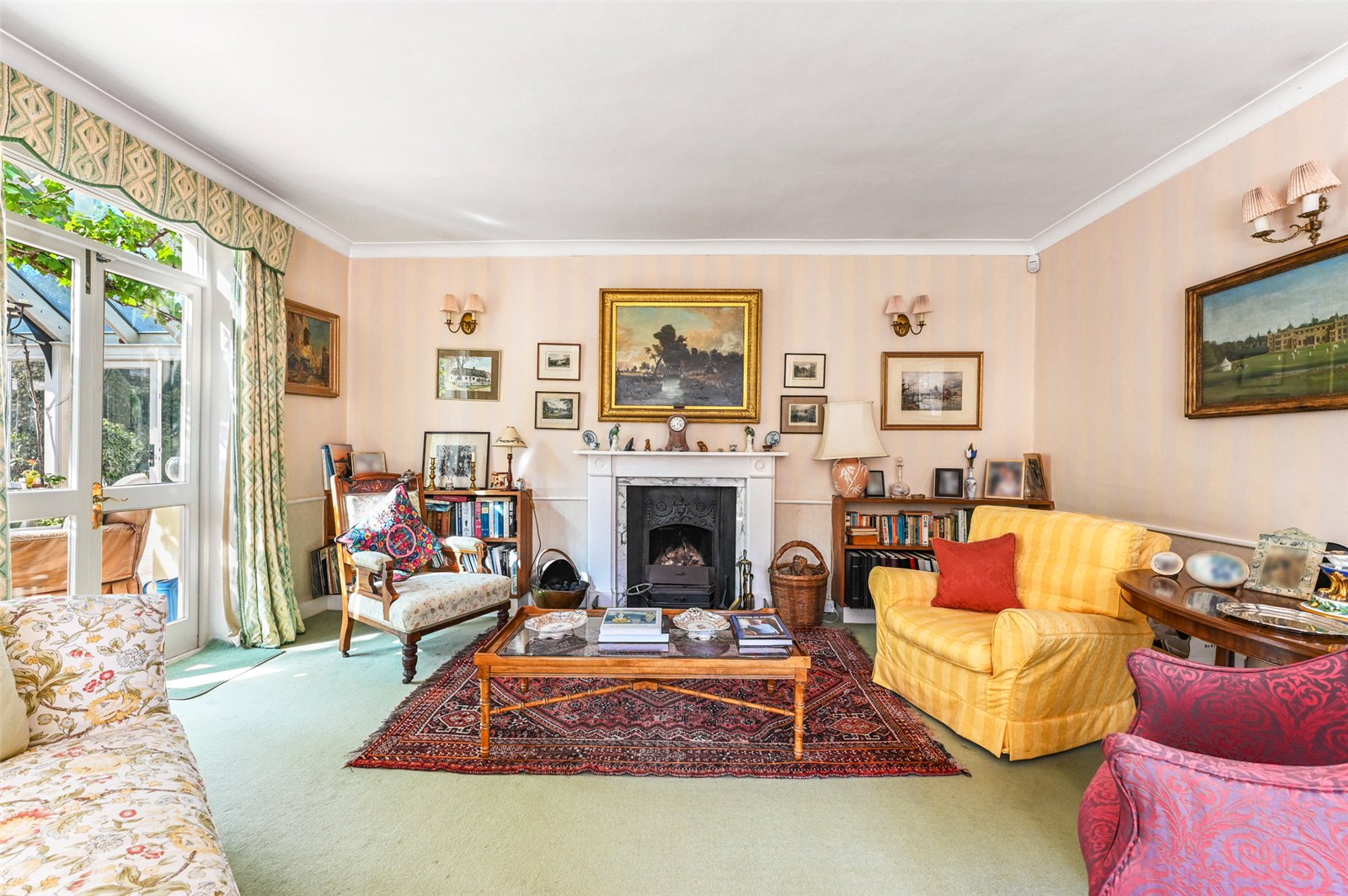 5 bedroom detached house for sale 0