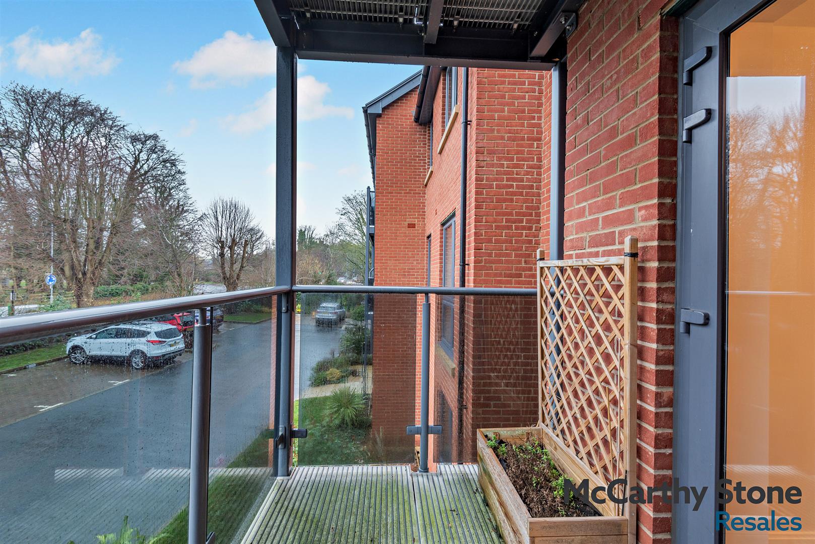 2-bed flat on 20 Lonsdale Park, Barleythorpe Road, Rutland, £320,000