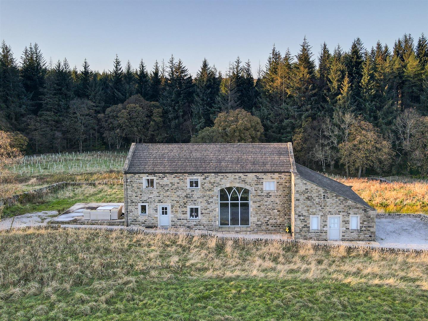 4 bedroom detached house for sale 0