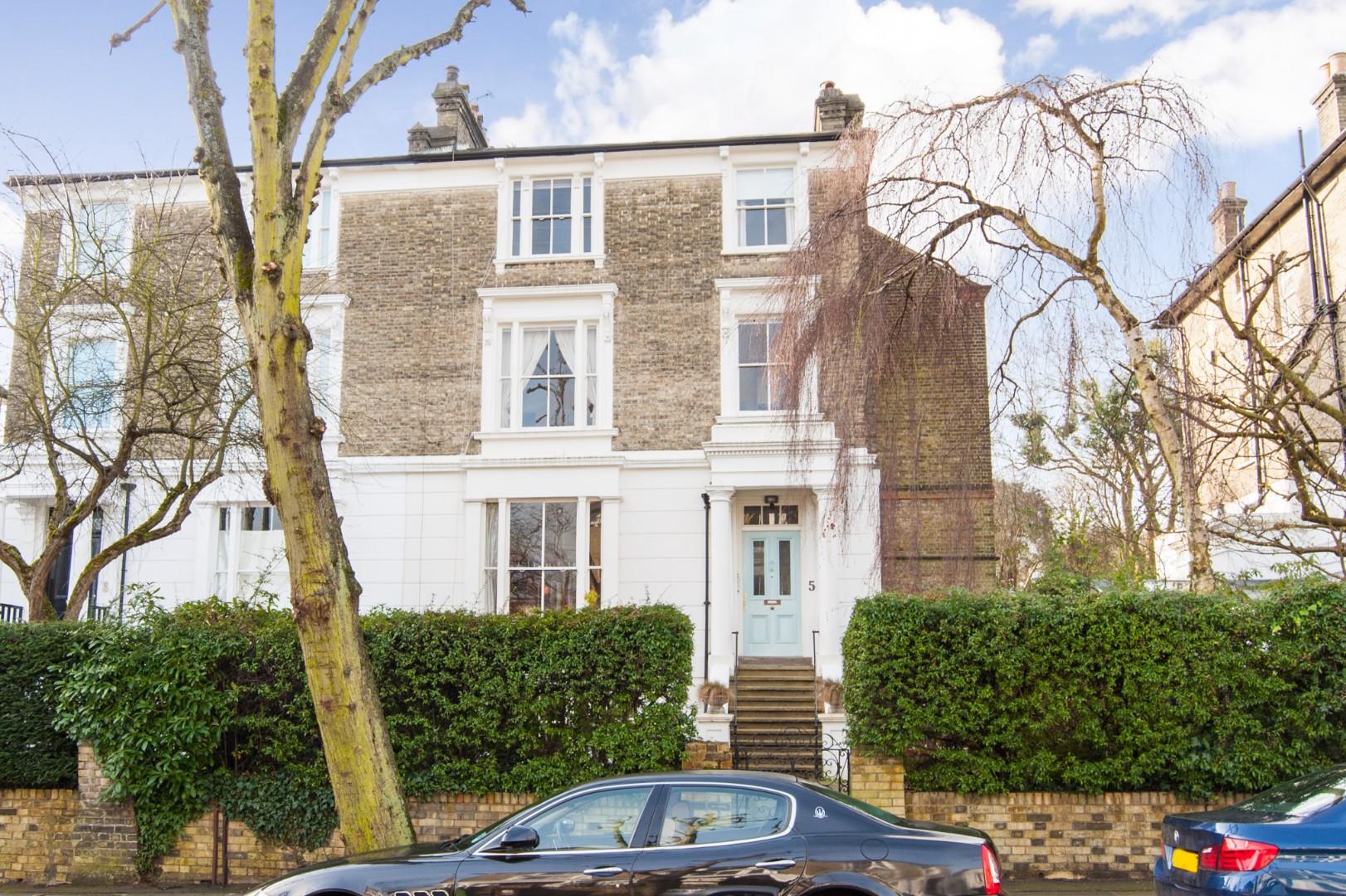 2 bedroom flat for sale 0