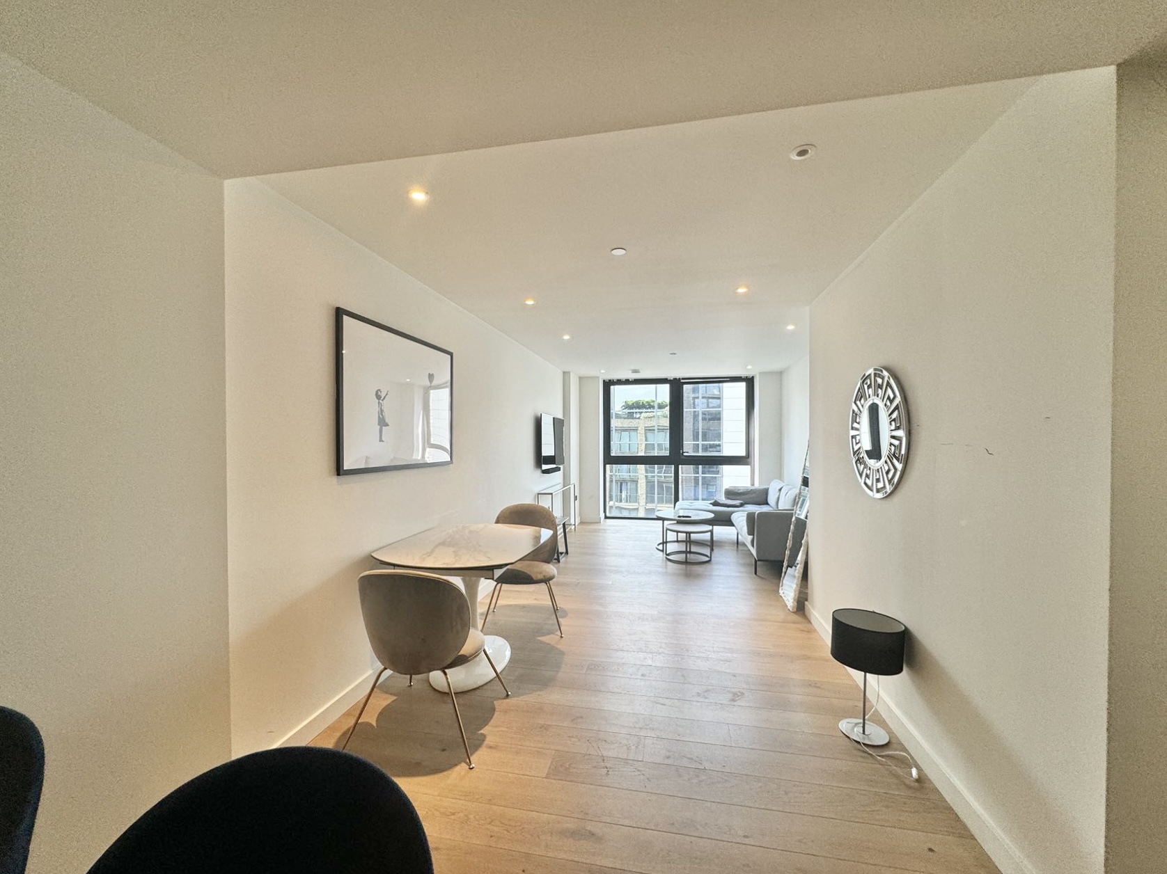 2 bedroom flat for sale 0