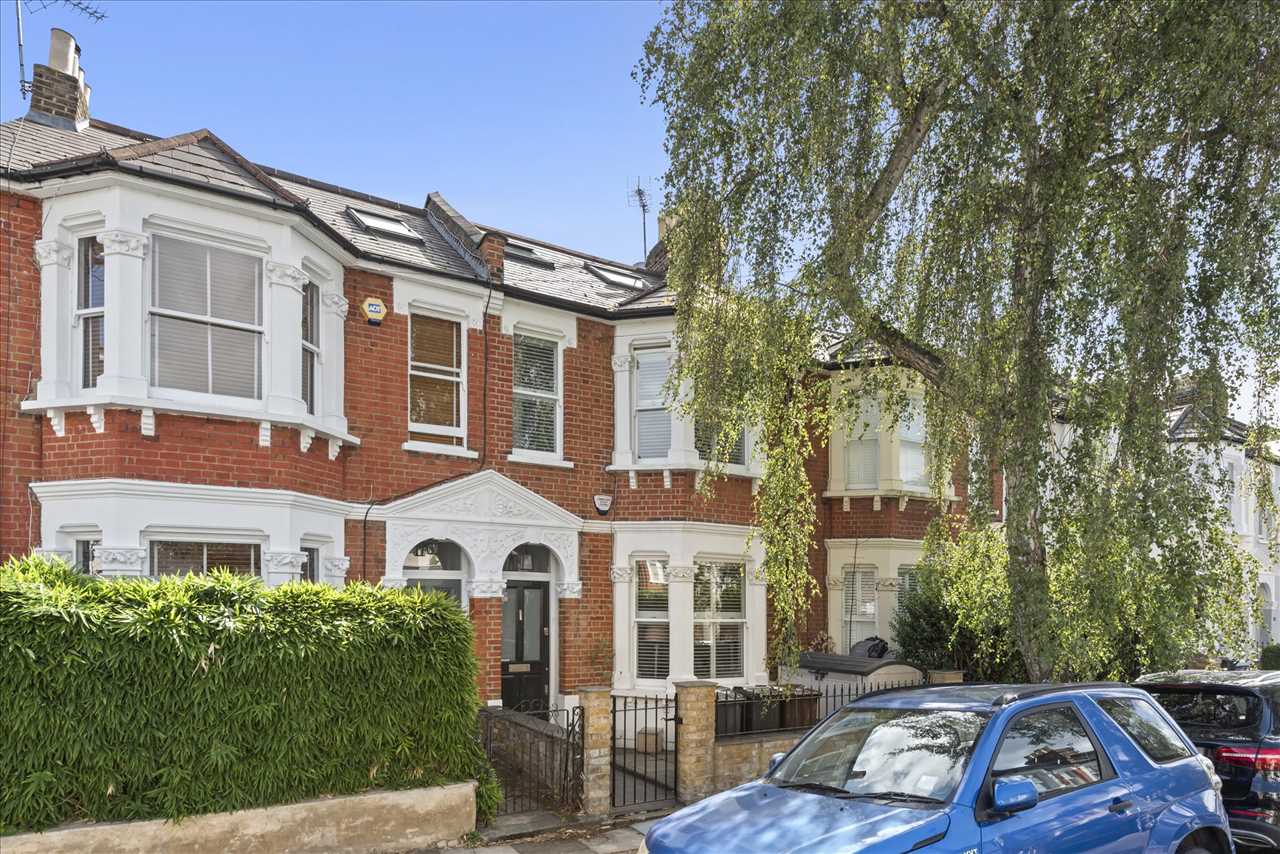 5 bedroom terraced house for sale 0