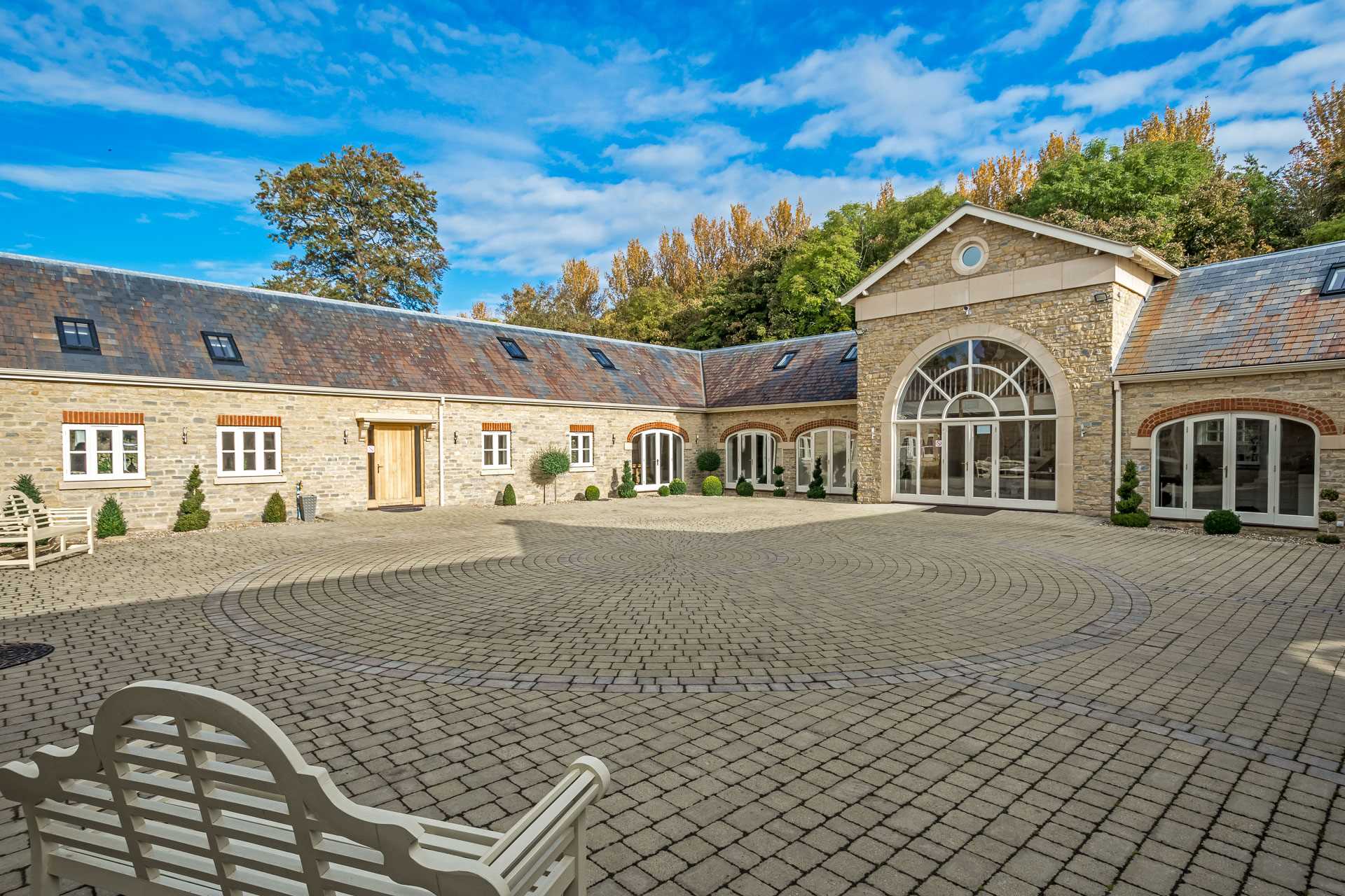 9 bedroom country house for sale in Gayhurst, Newport Pagnell MK16