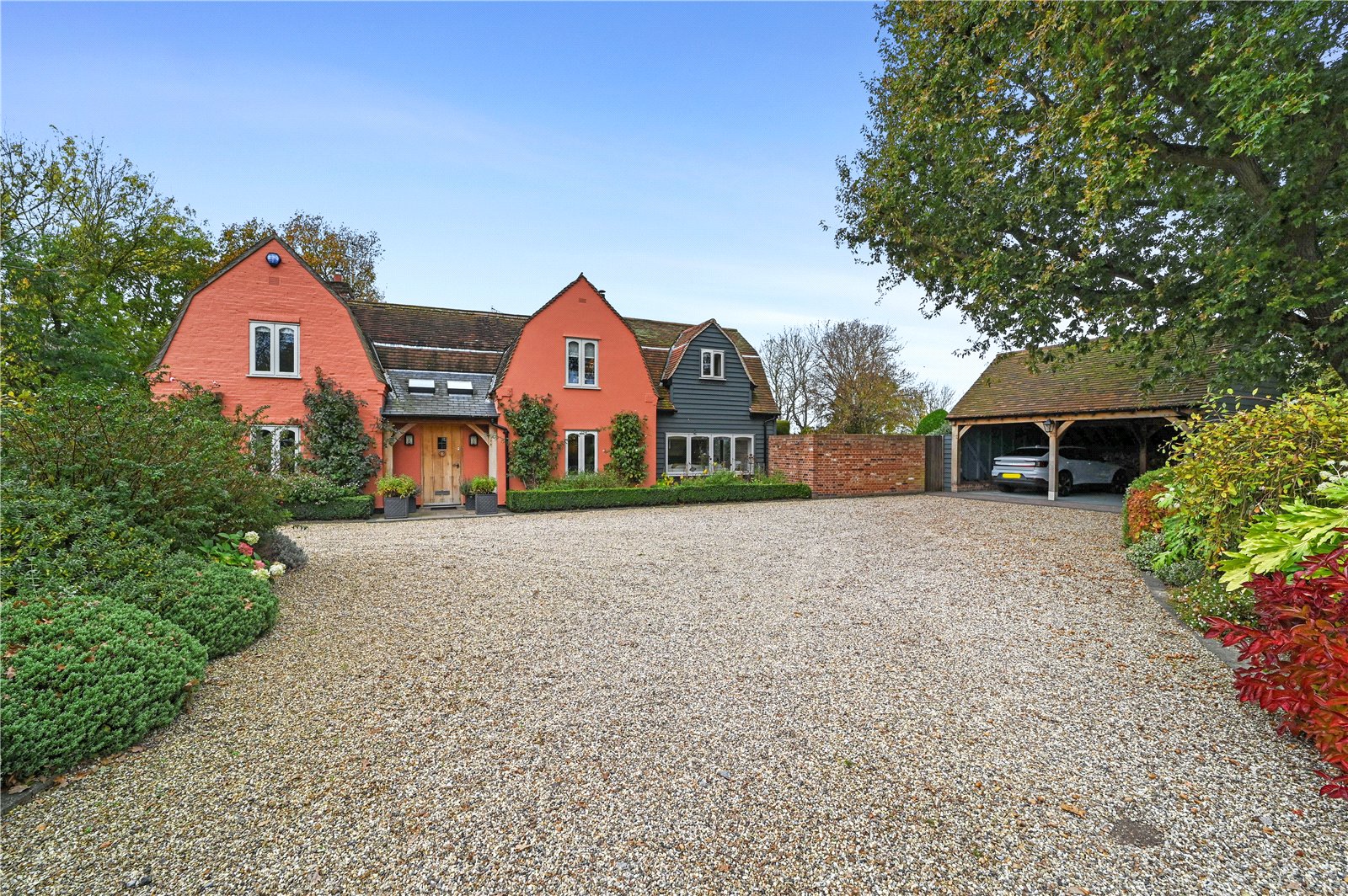 3 bedroom country house for sale 0