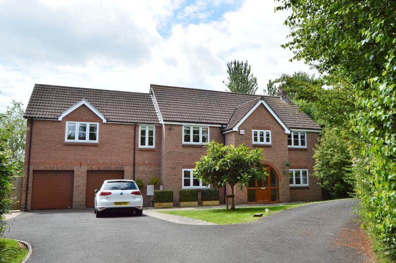 Free property report 8 Brendons, Lydeard, TA4 3LU Chimnie