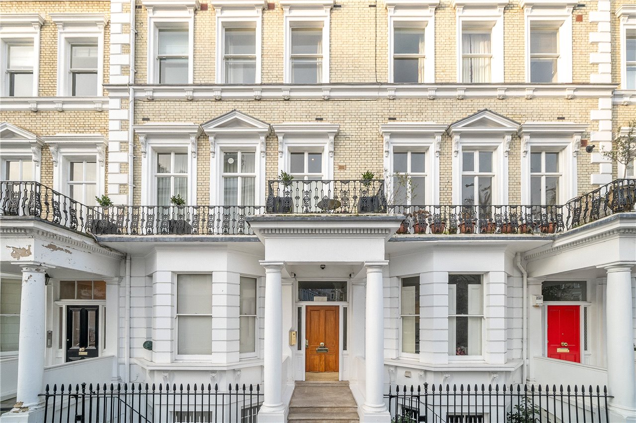 2 bedroom flat for sale 0