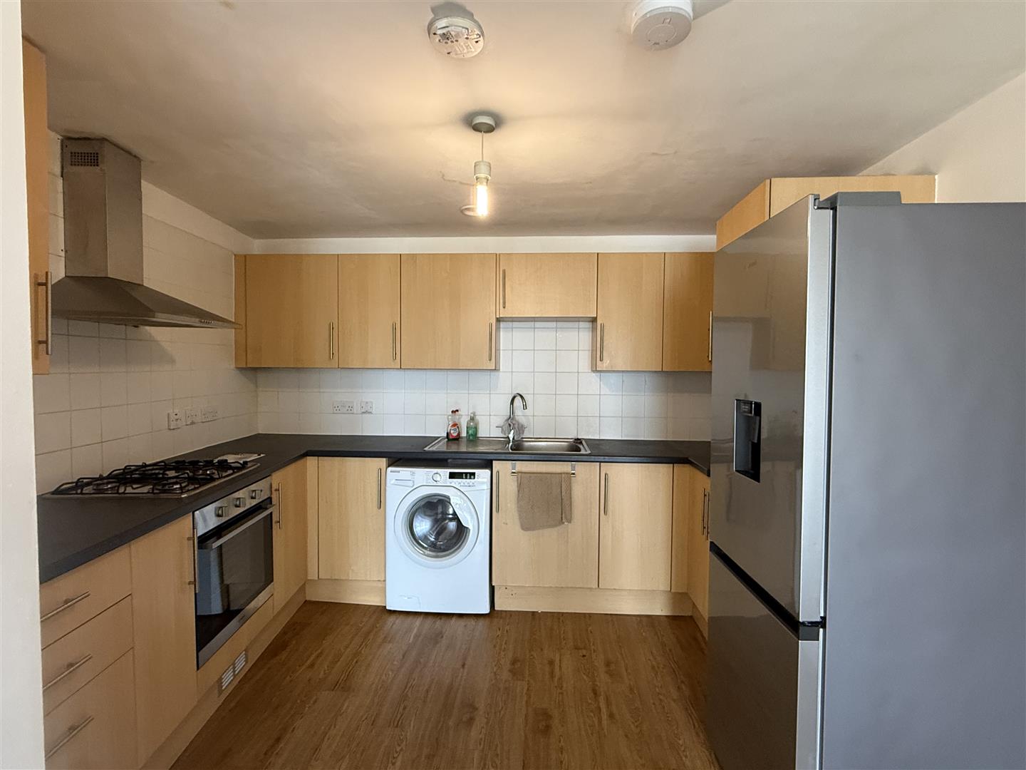 Flat 11, The Regent Building, Terminus Road, Littlehampton photo 4