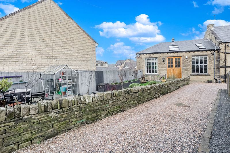 Photos of Meadow Road, Apperley Bridge, Bradford BD10 66693451 PrimeLocation