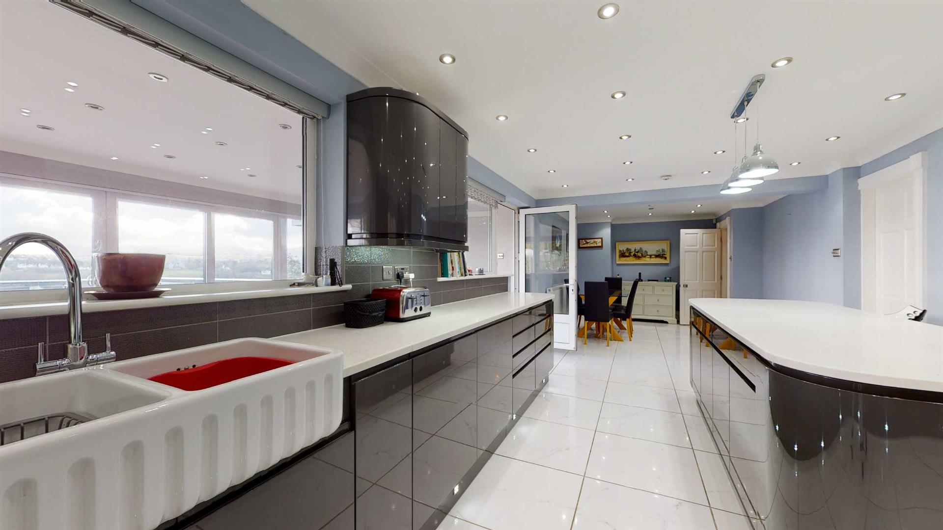 Photos of Glyn Garth Mews, Glyn Garth, Menai Bridge LL59 62348994