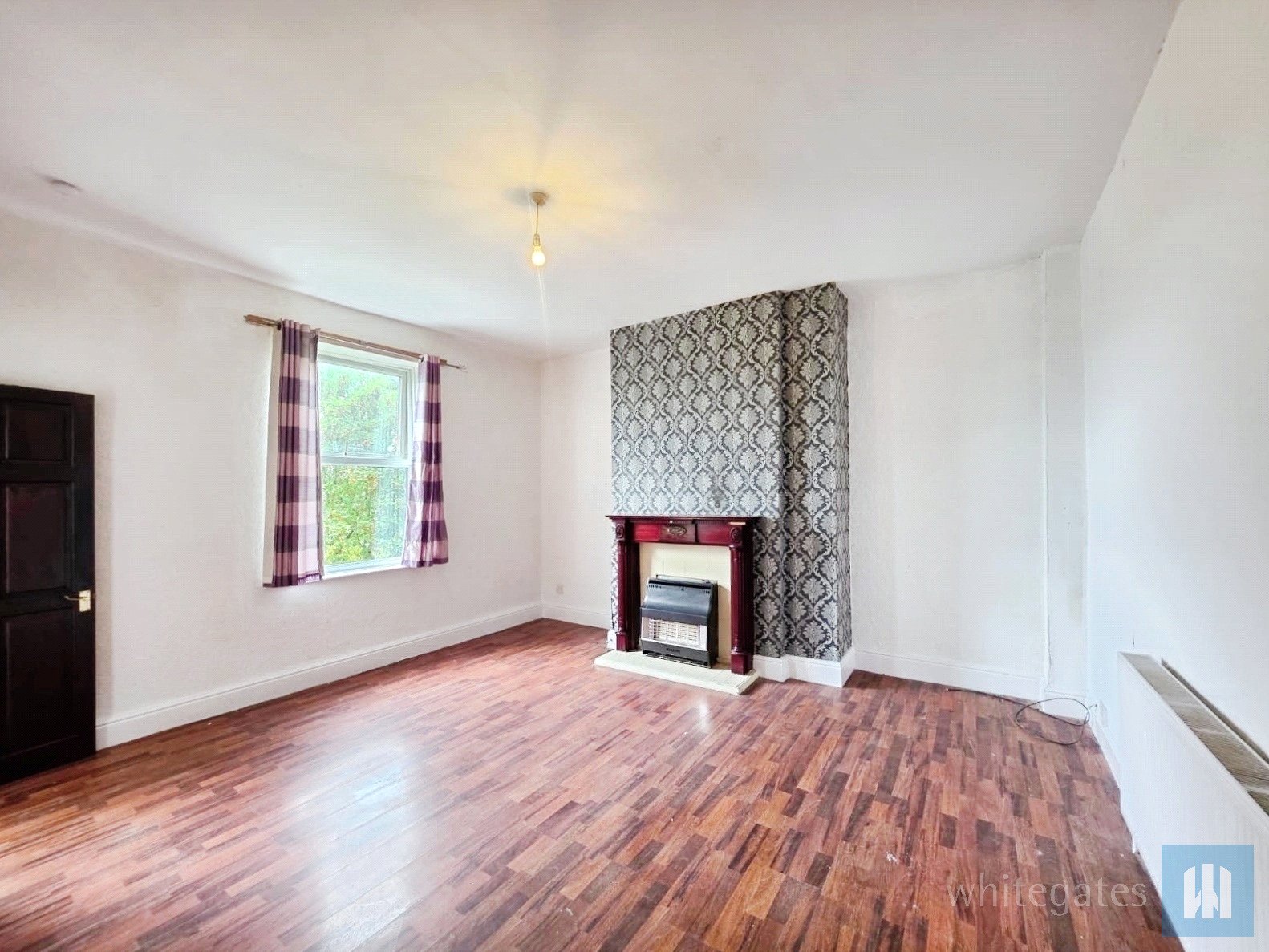 318, Middle Road, Dewsbury photo 2