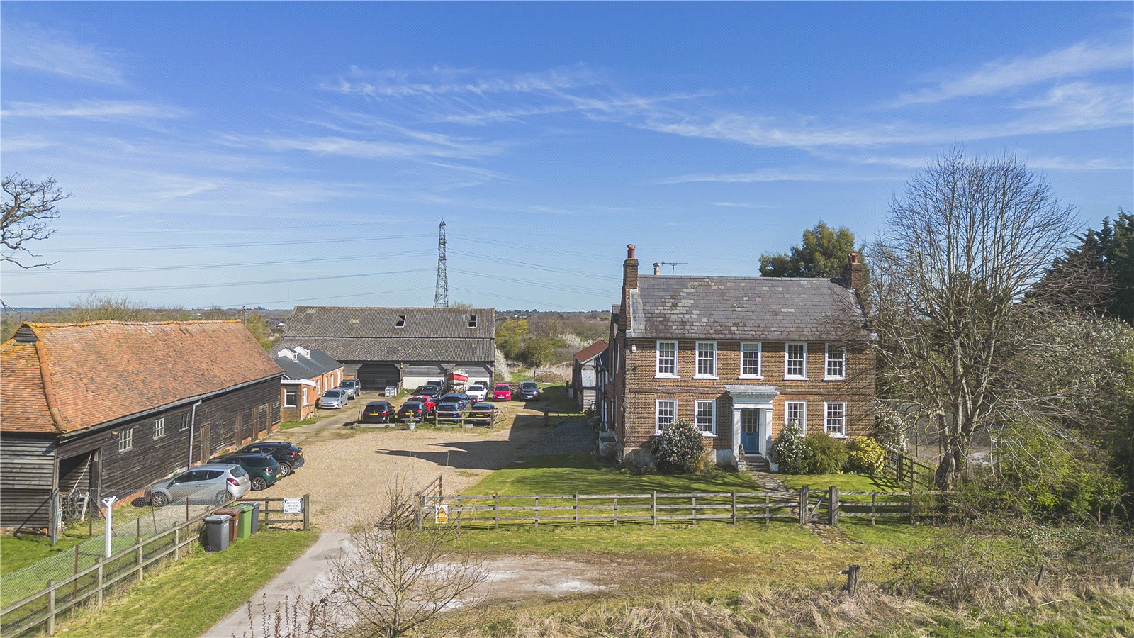 5 bedroom detached house for sale 0