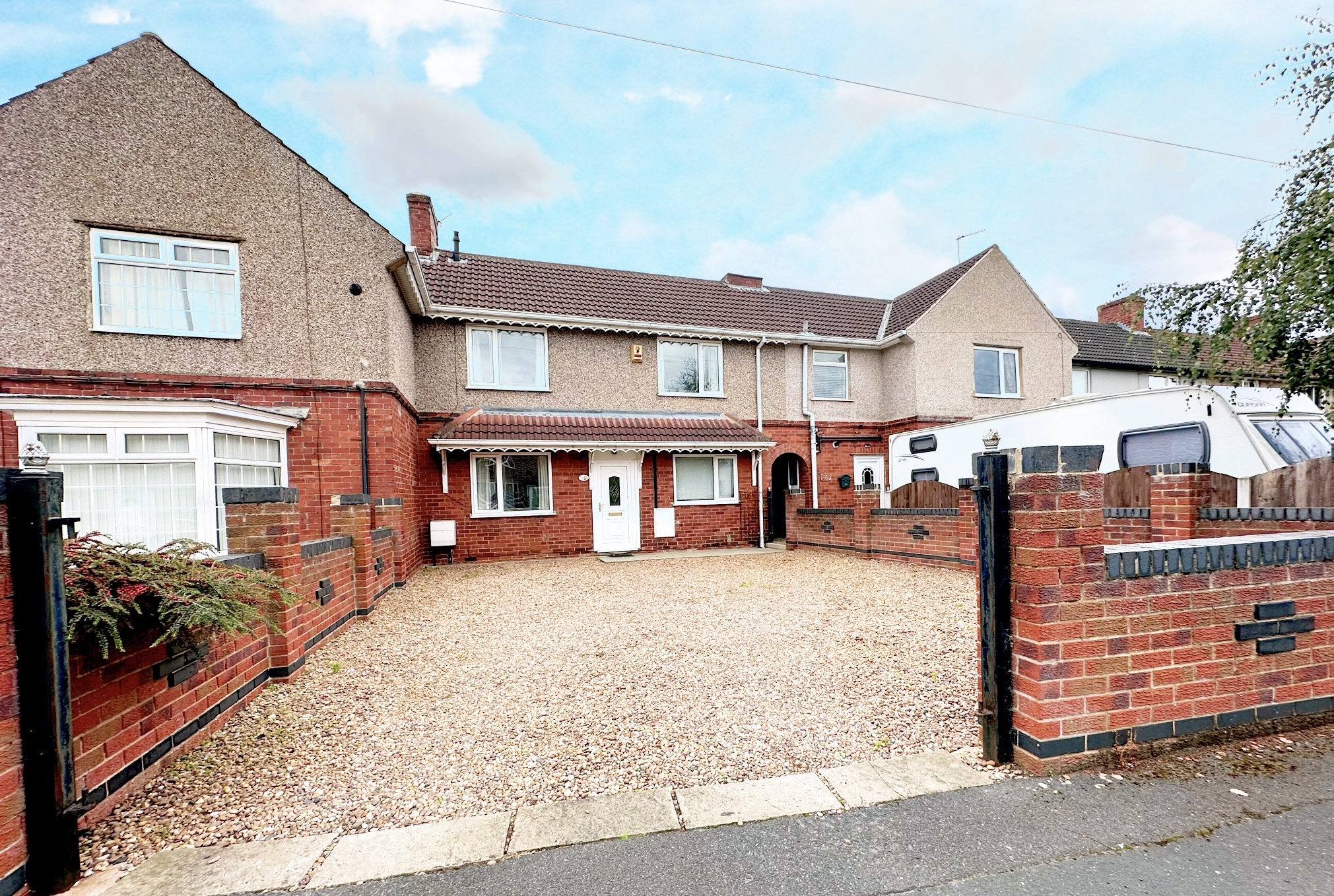 51, Paxton Crescent, DONCASTER photo 2