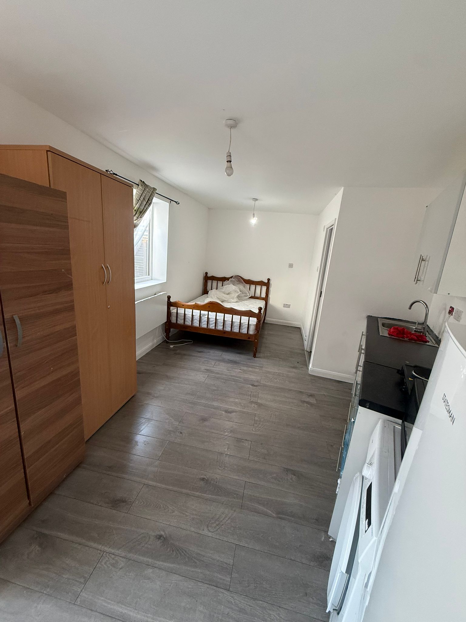 Wivenhoe Road, Barking photo 5
