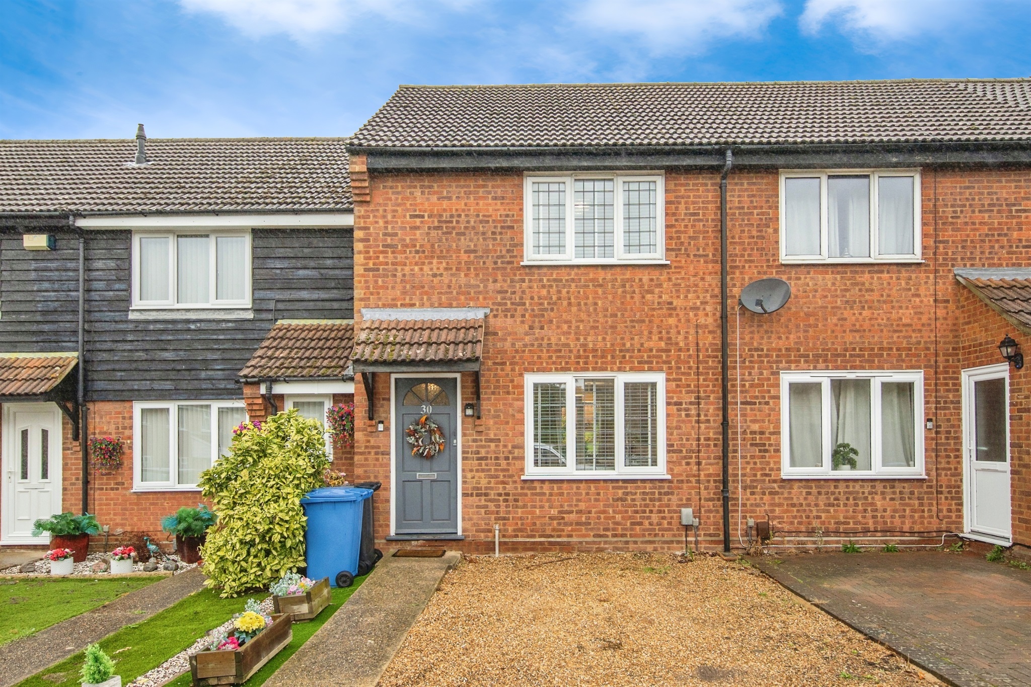 2-bed terraced on 30, Buttercup Close, Ipswich, £210,000
