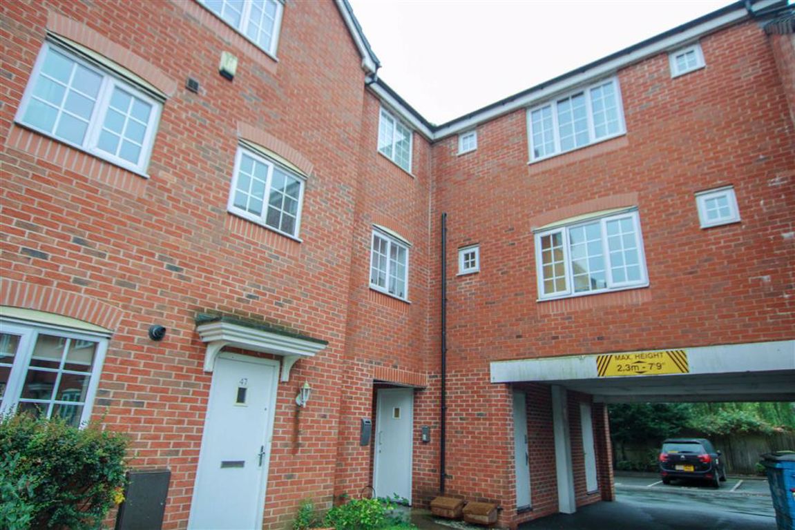 Free property report 57, Reed Close, Farnworth, Bolton, BL4 7EF - Chimnie