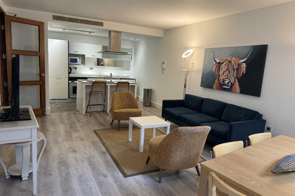 2 bedroom flat for sale 0