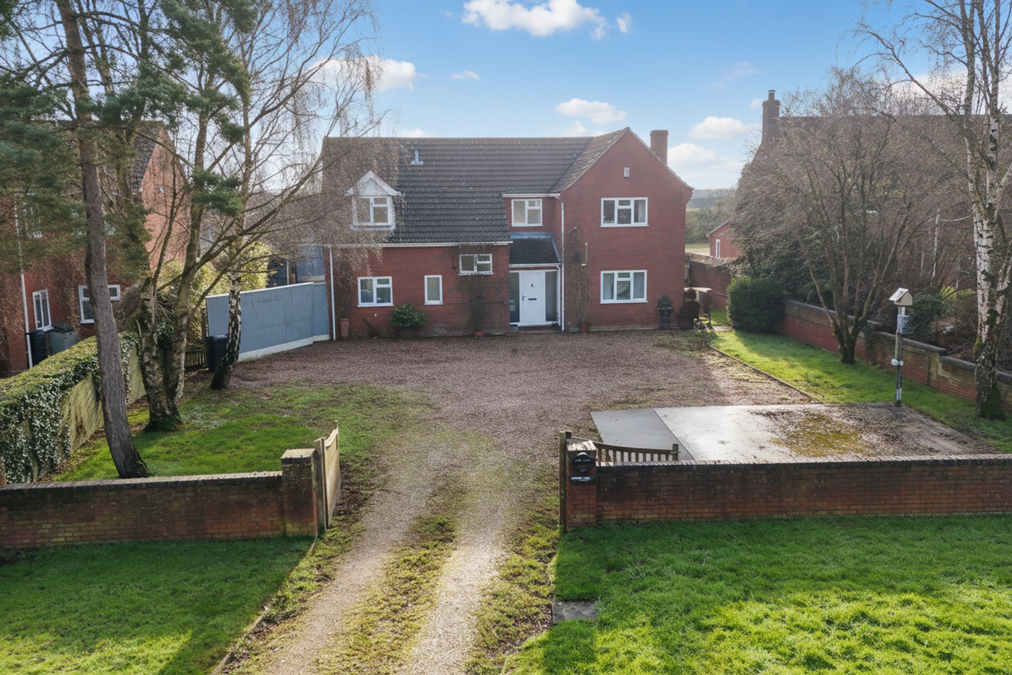 4-bed house on Meadow View Long Green, Diss, £500,000