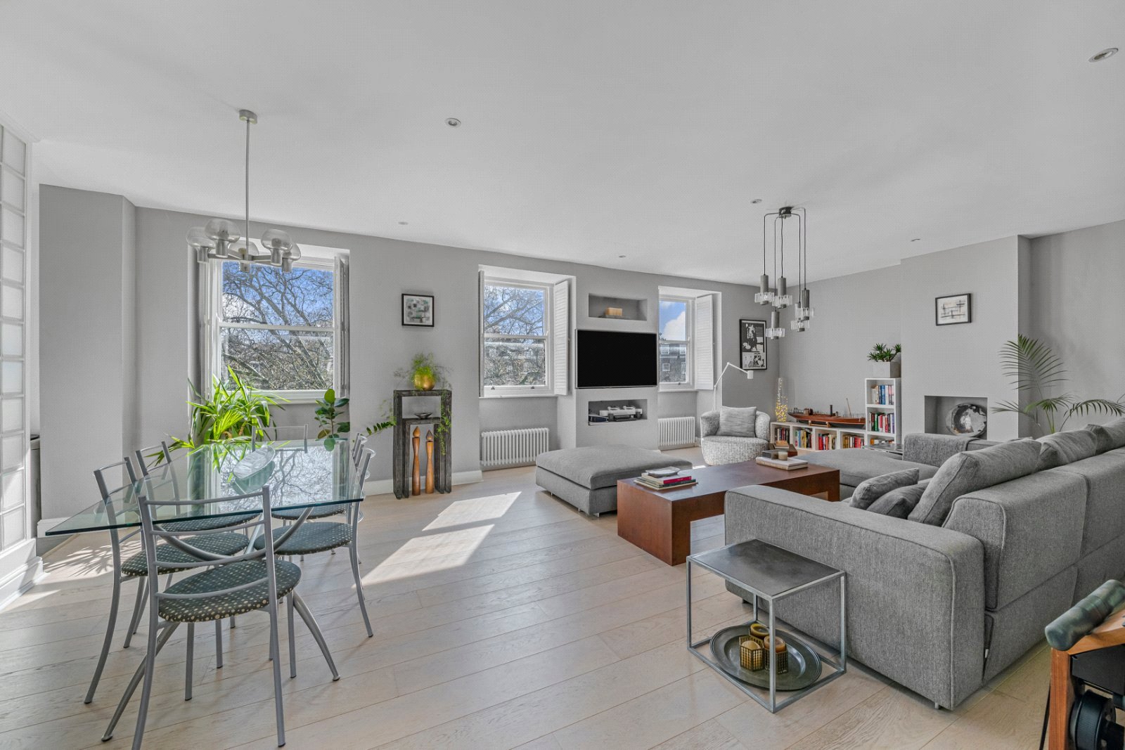 3 bedroom flat for sale 0