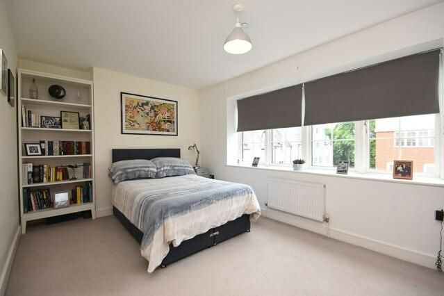 4 bedroom detached house for sale 0