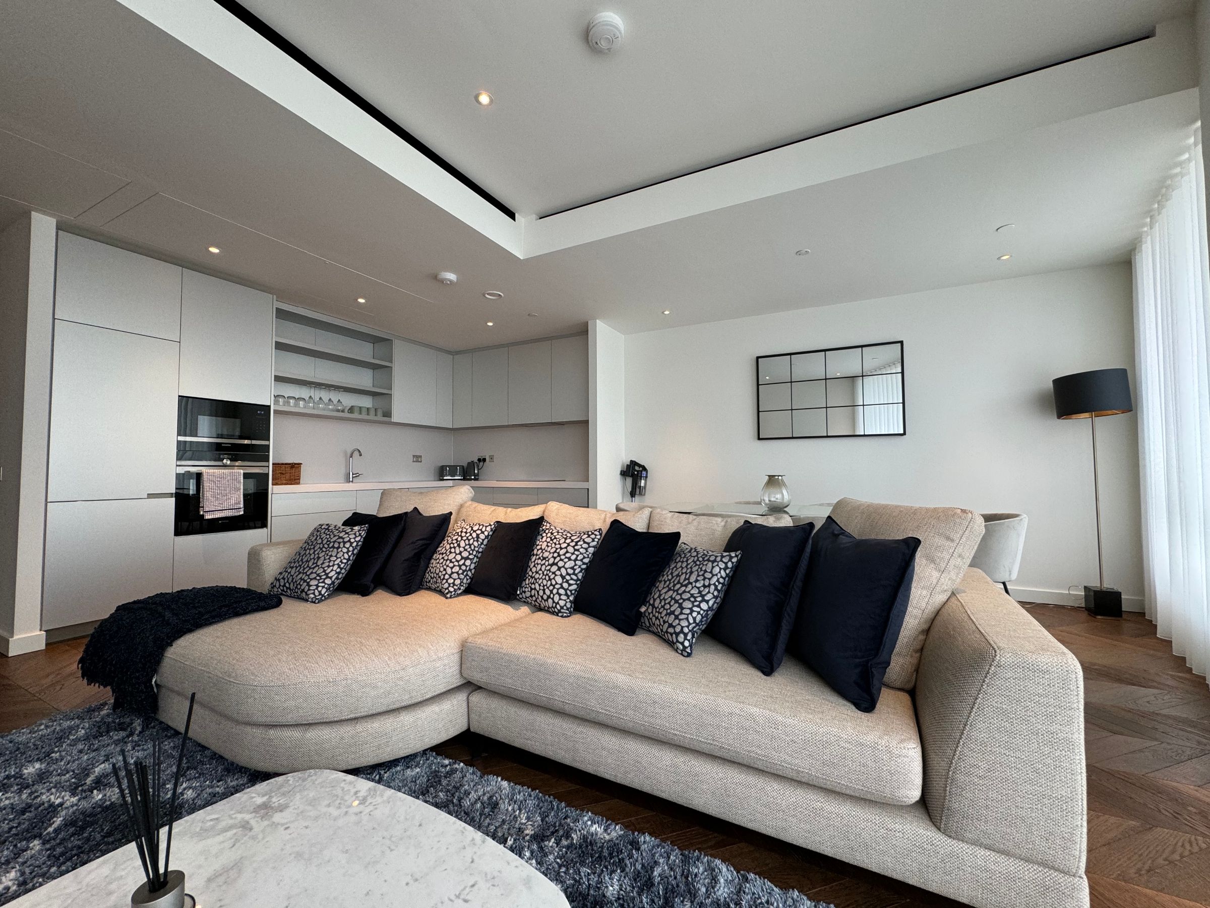 2 bedroom new flat for sale 0