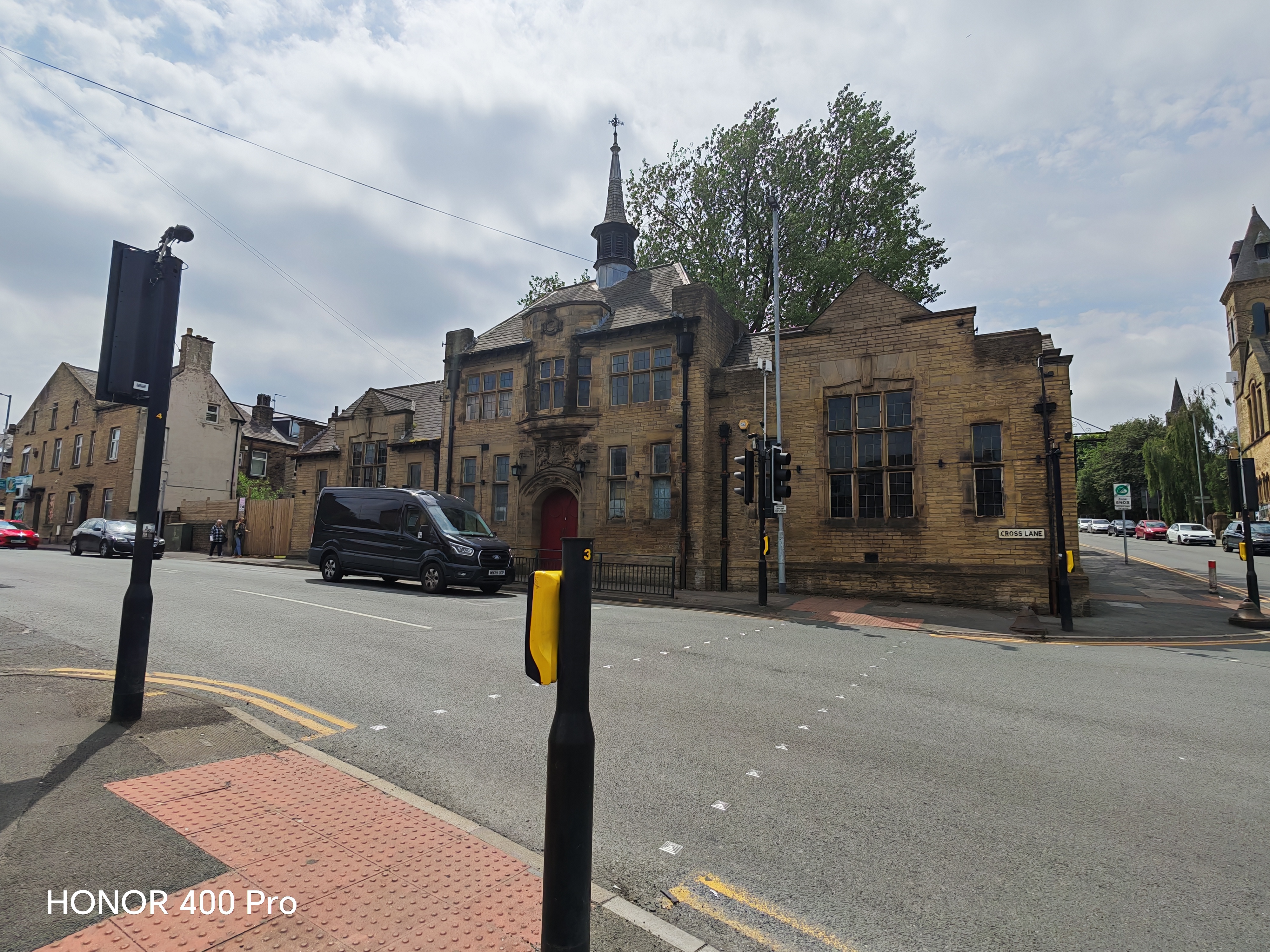 Former library, Cross Lane, Bradford photo 2