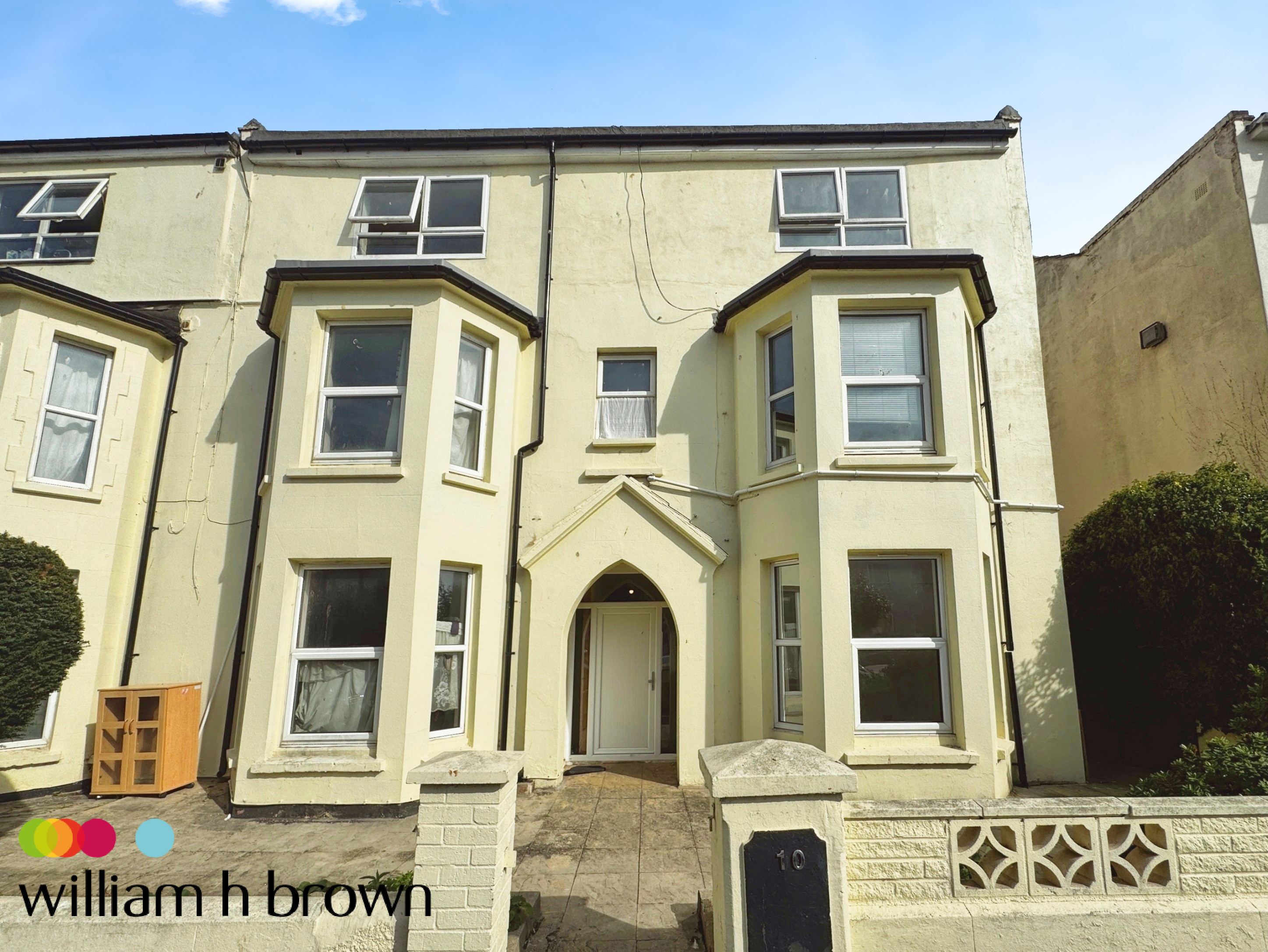 Flat 5, 10, Orwell Road, CLACTON-ON-SEA photo 2