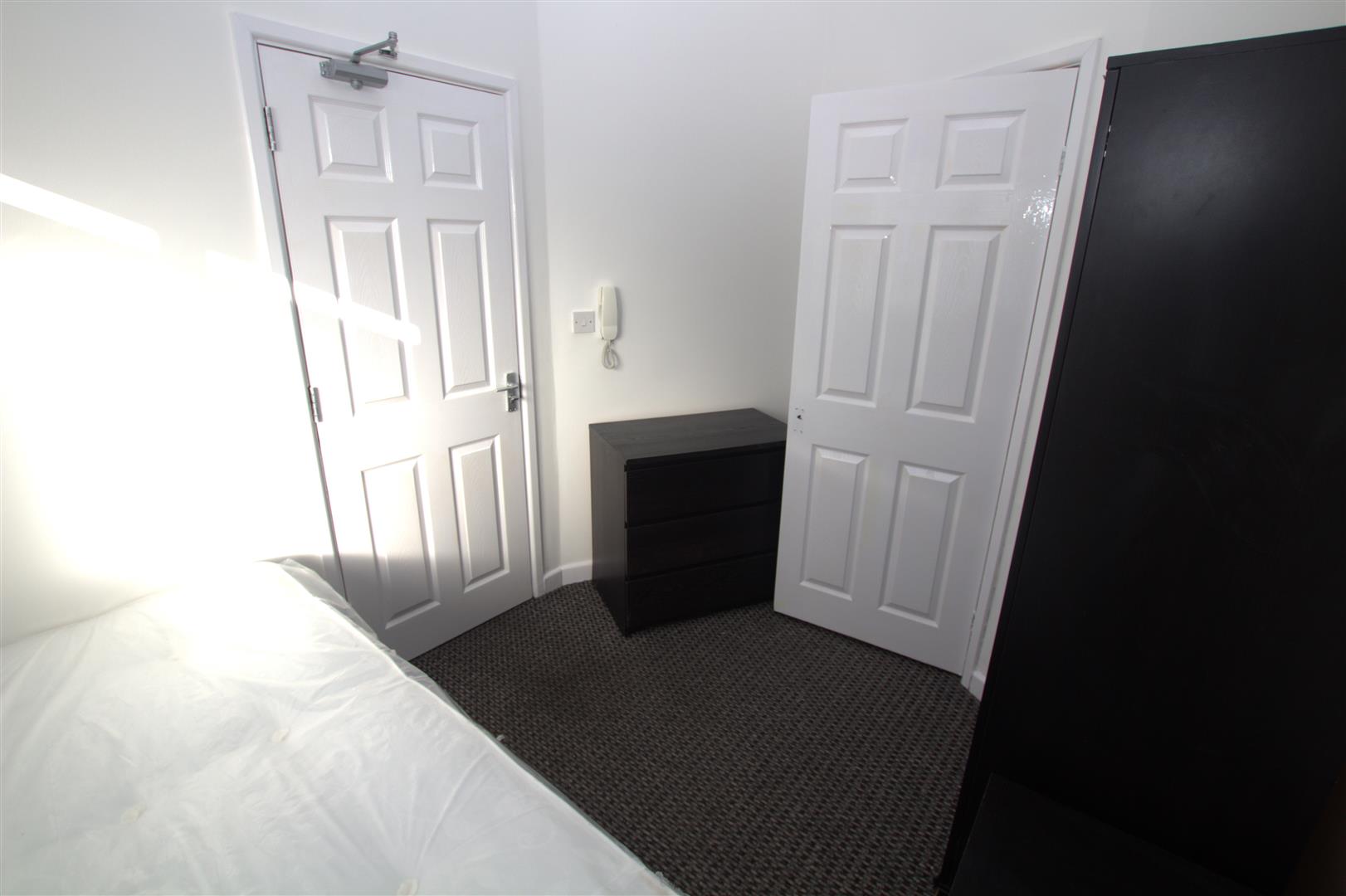 R1 10, Borough Road, Middlesbrough photo 4