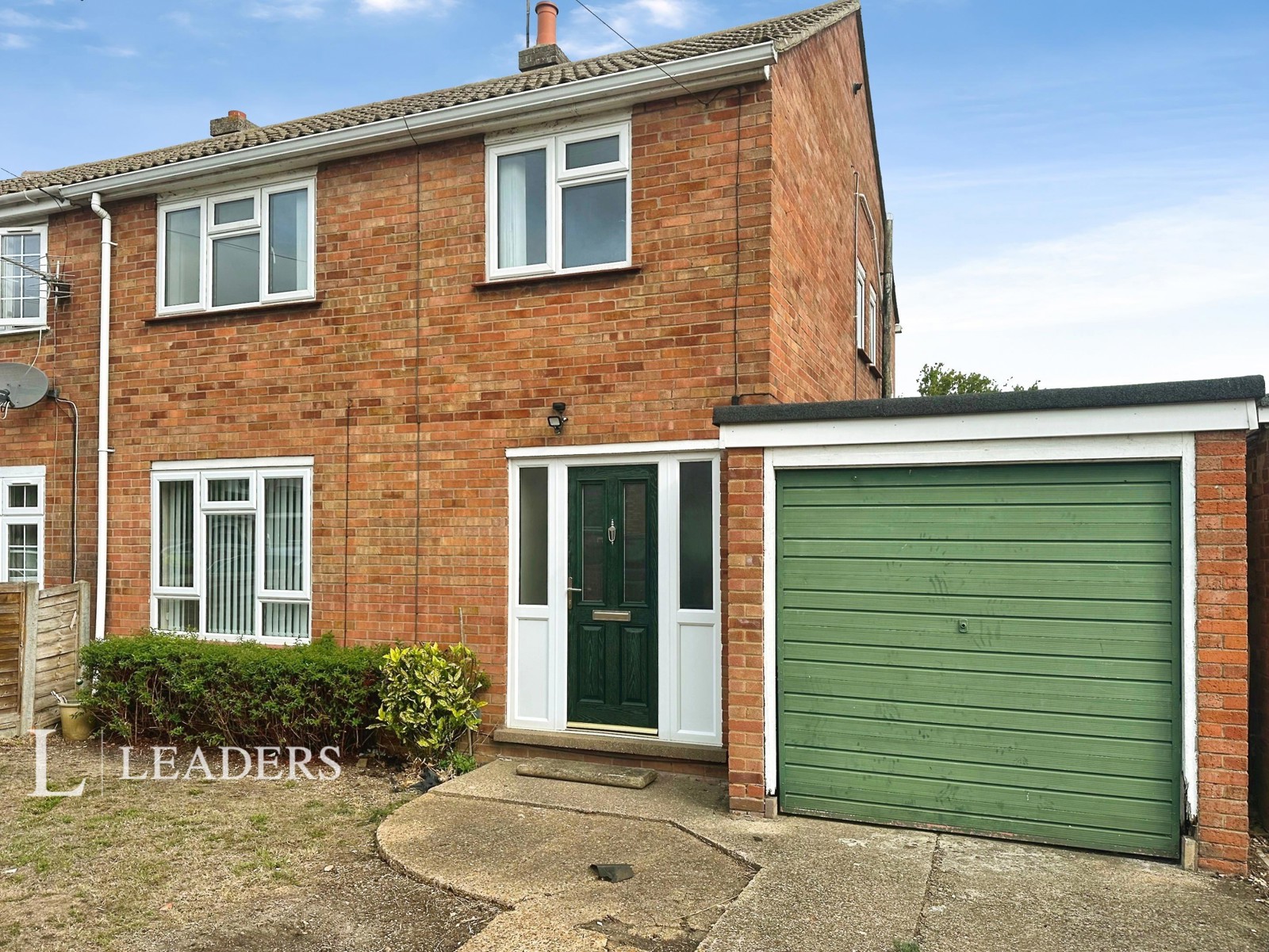 Room 1, 17, Fairfields, Cambridgeshire photo 5