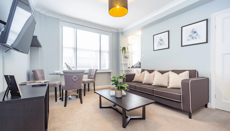 flat 34, 39 Hill Street, Mayfair photo 2