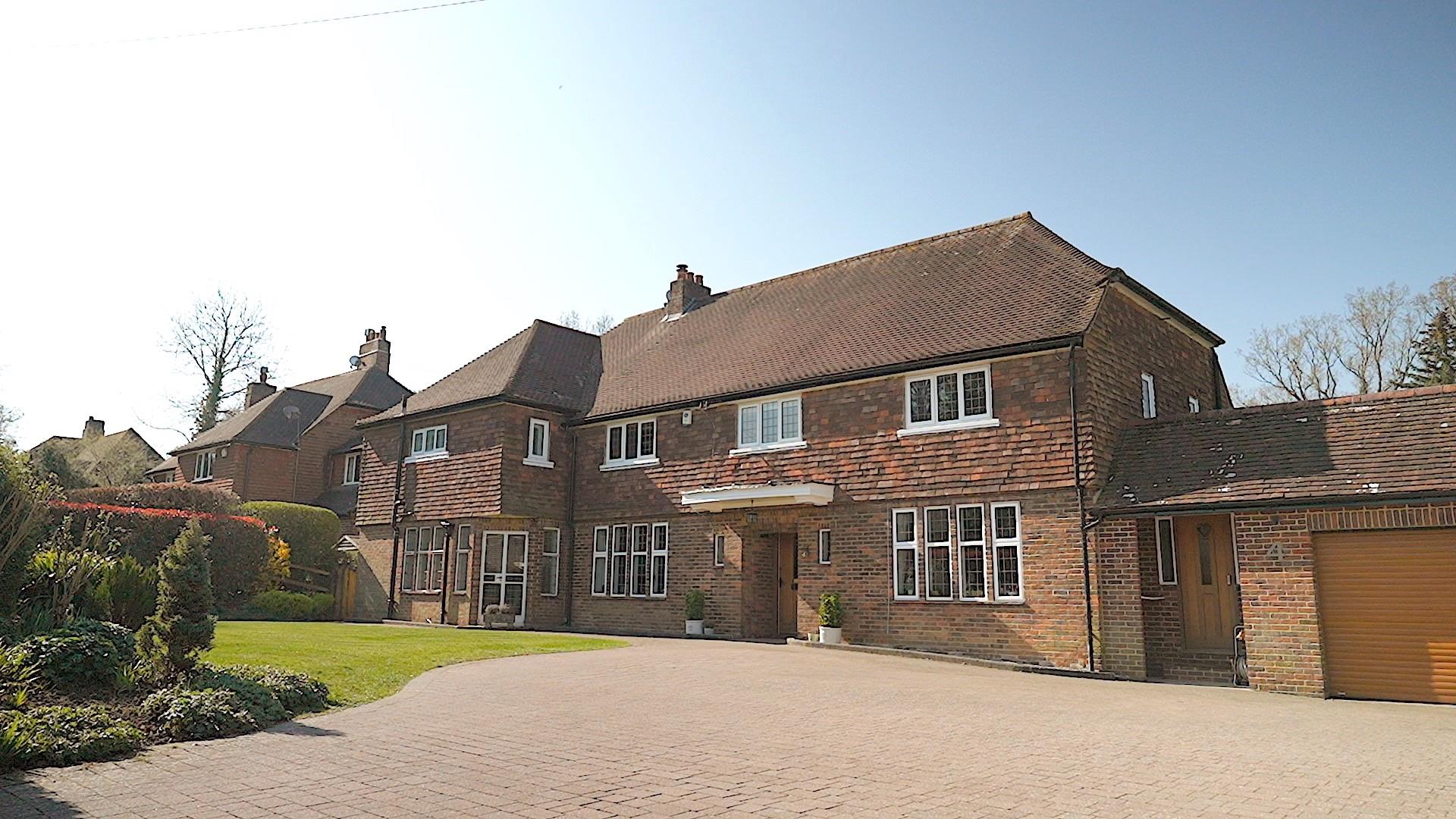 5 bedroom property for sale 0