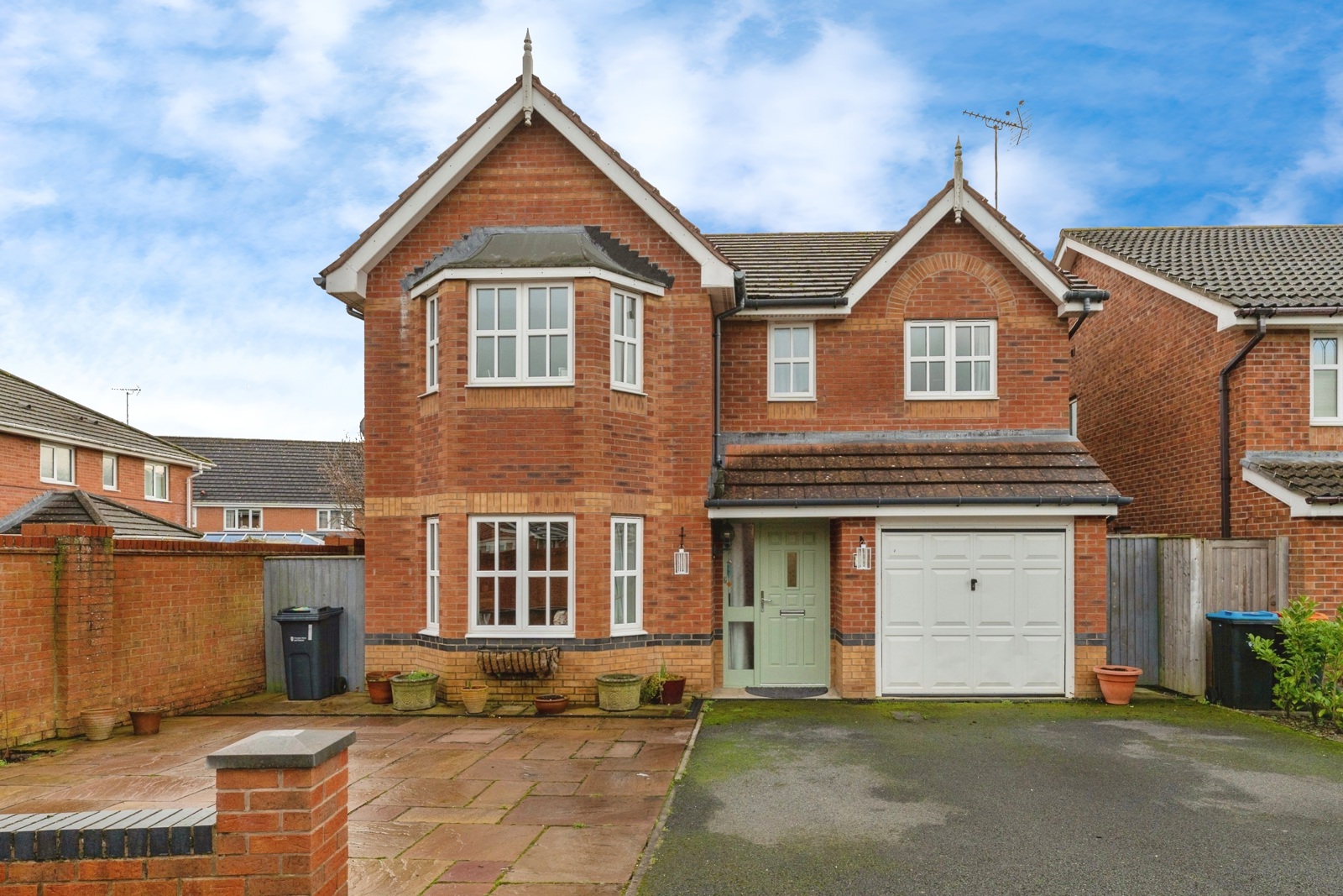 4-bed house on 1, Mill Croft, Cheshire, £425,000