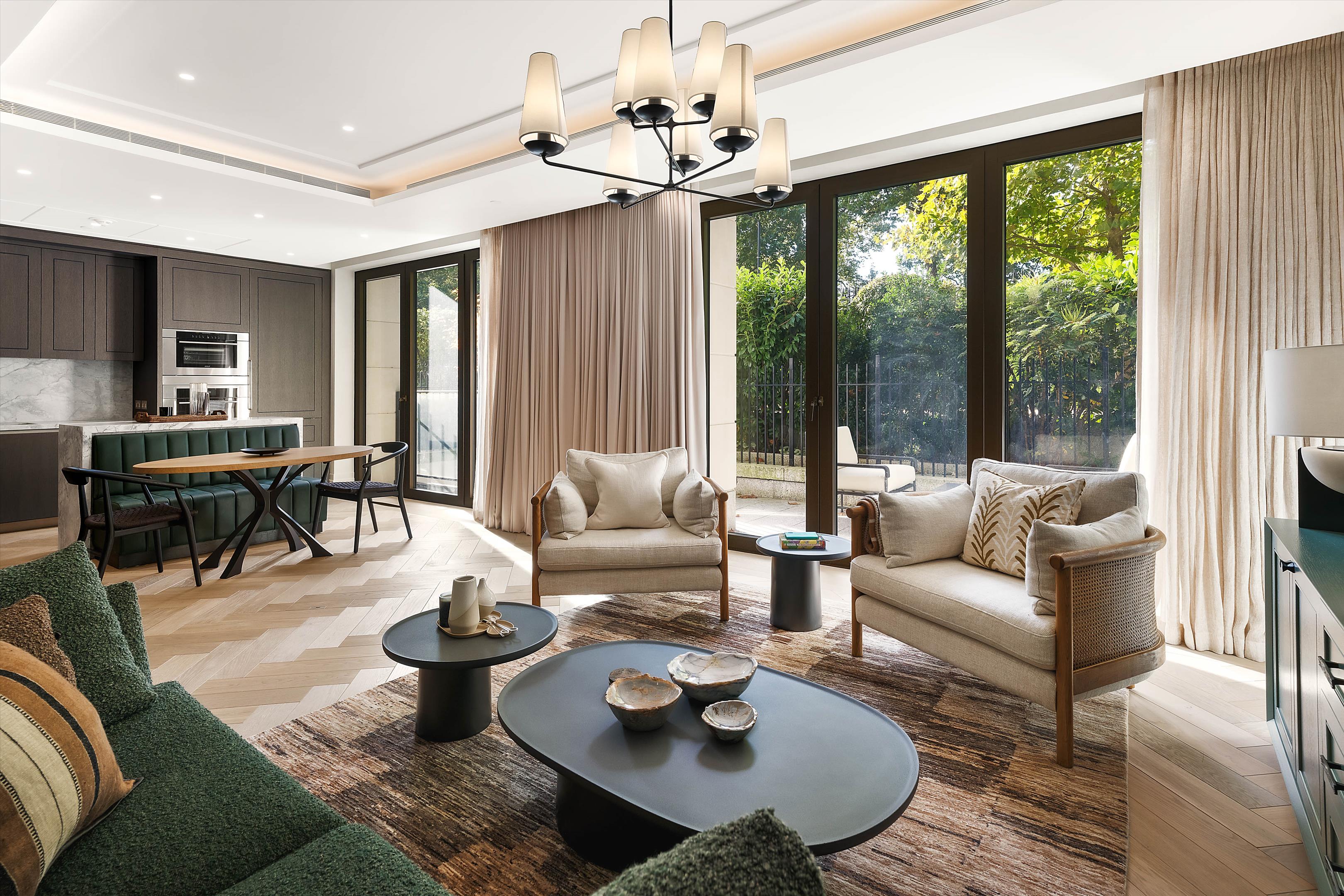 3 bedroom flat for sale 0