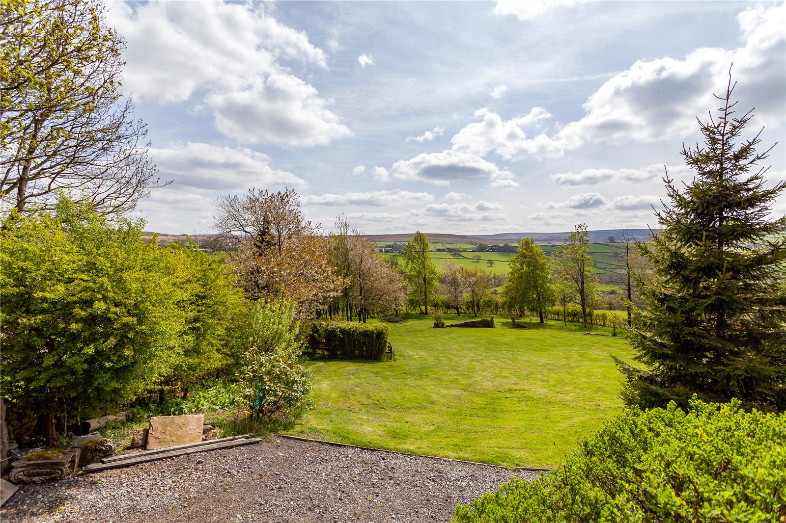 Photos of Oldfield Lane, Oldfield, Keighley, West Yorkshire BD22