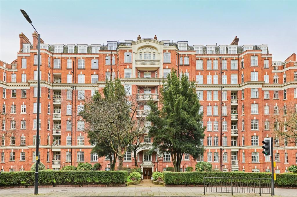 3 bedroom flat for sale 0
