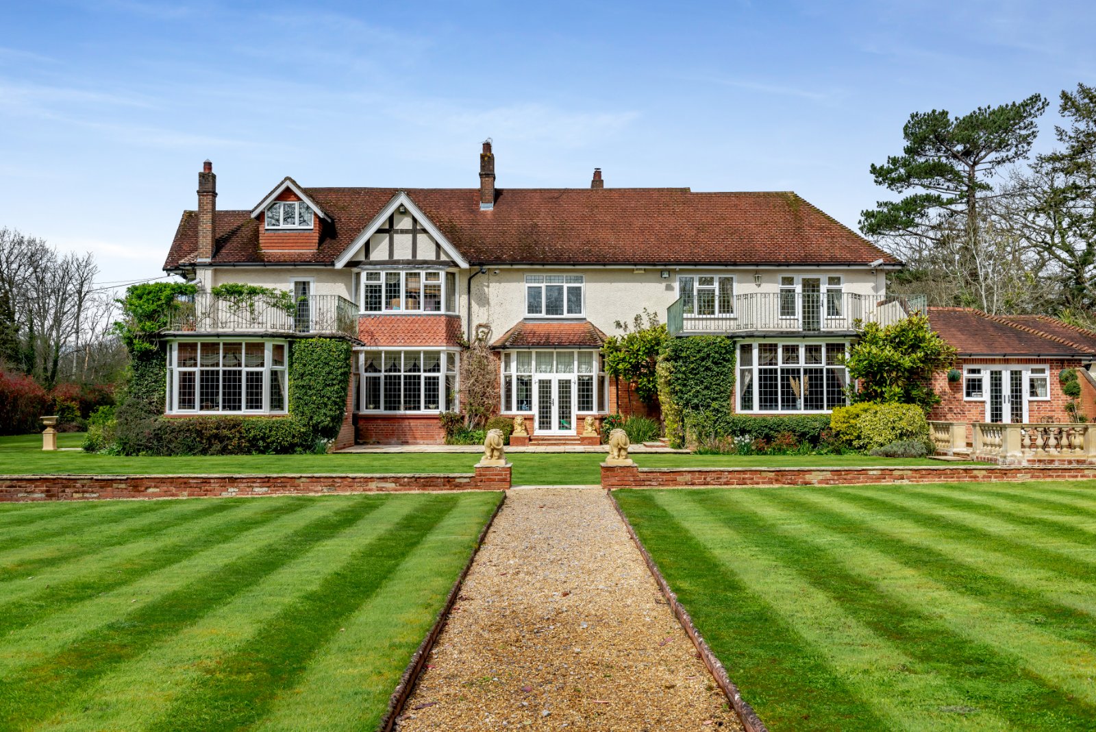 Photos of Hayes Lane, Slinfold, Horsham, West Sussex RH13 62193092